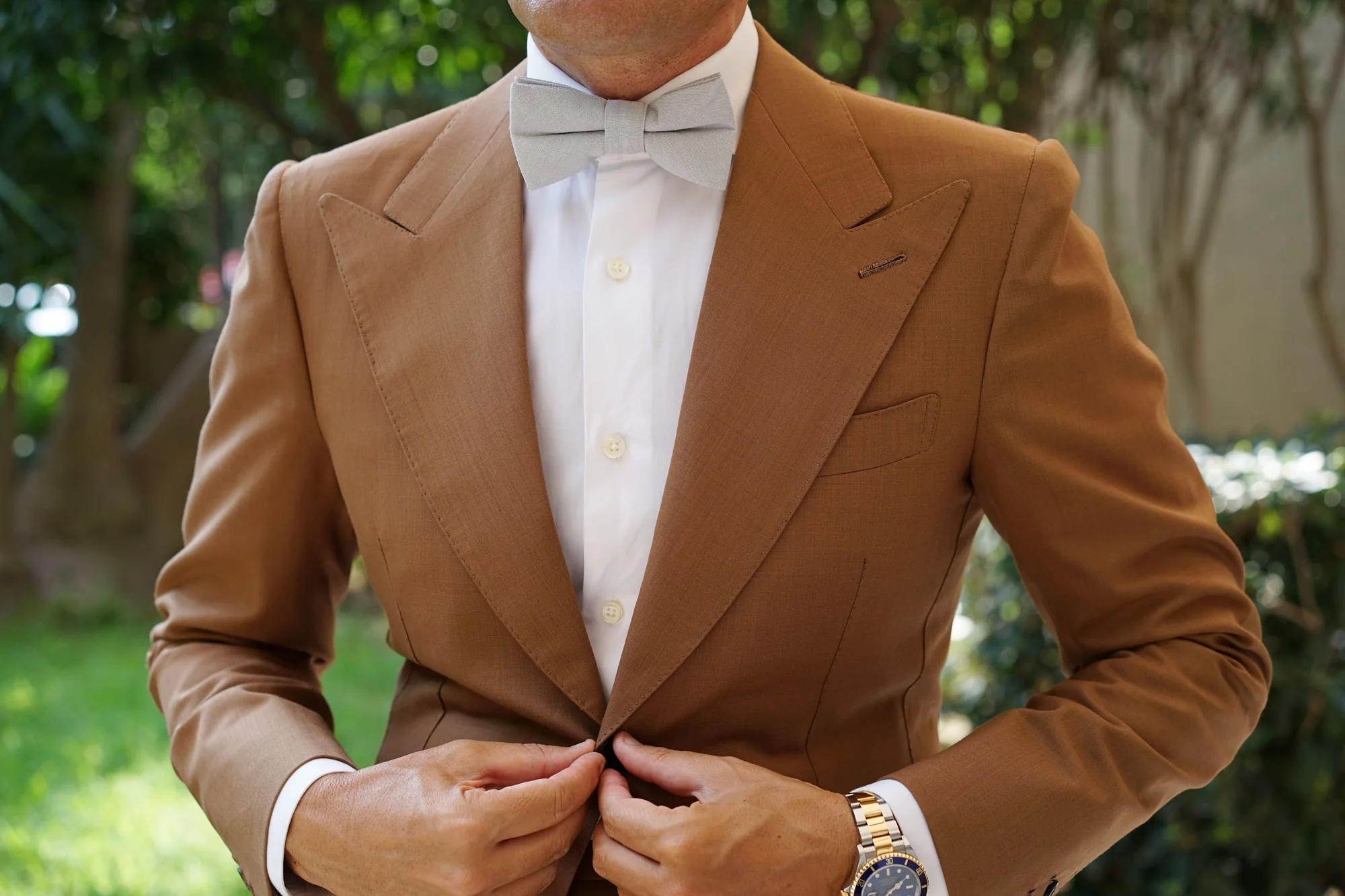 Mystic Silver Linen Bow Tie - Image 3