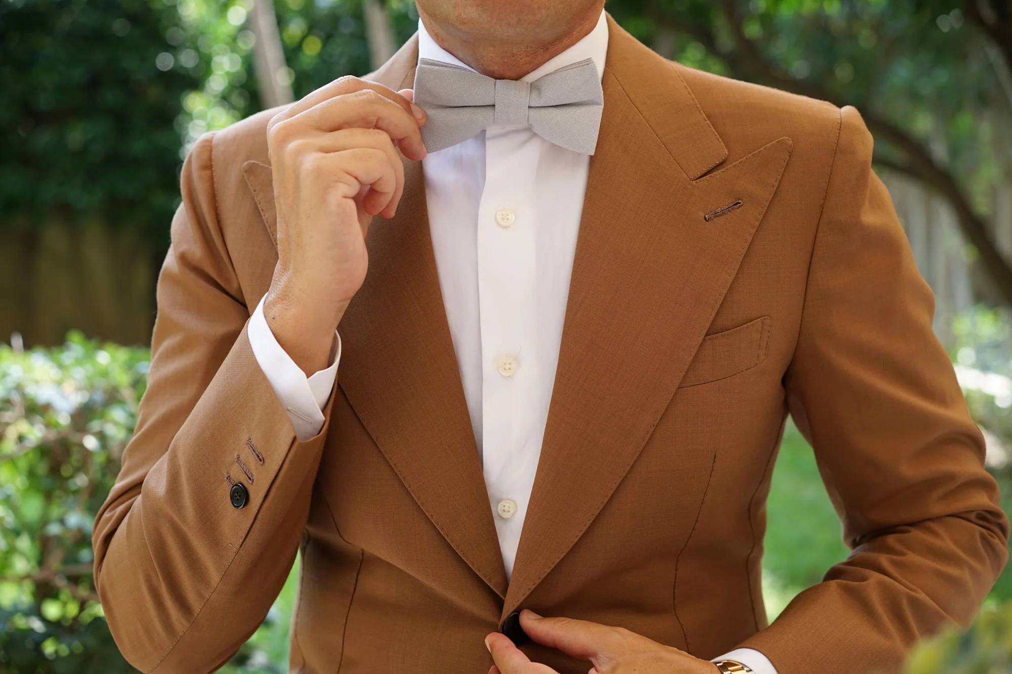 Mystic Silver Linen Bow Tie - Image 5