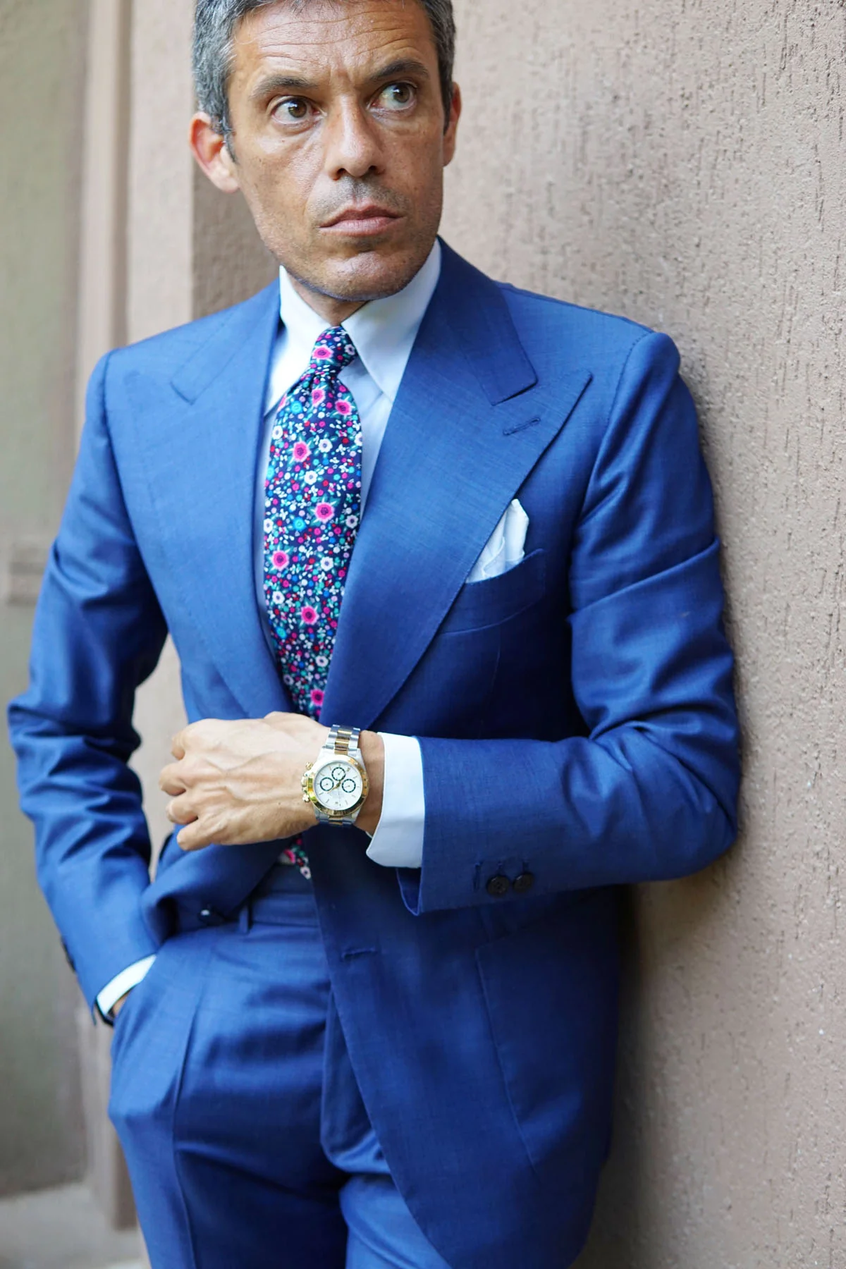 Nairobi Floral Necktie - Image 11