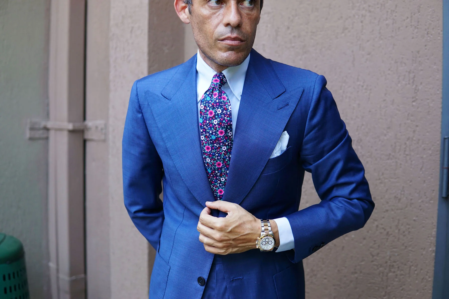 Nairobi Floral Necktie - Image 17