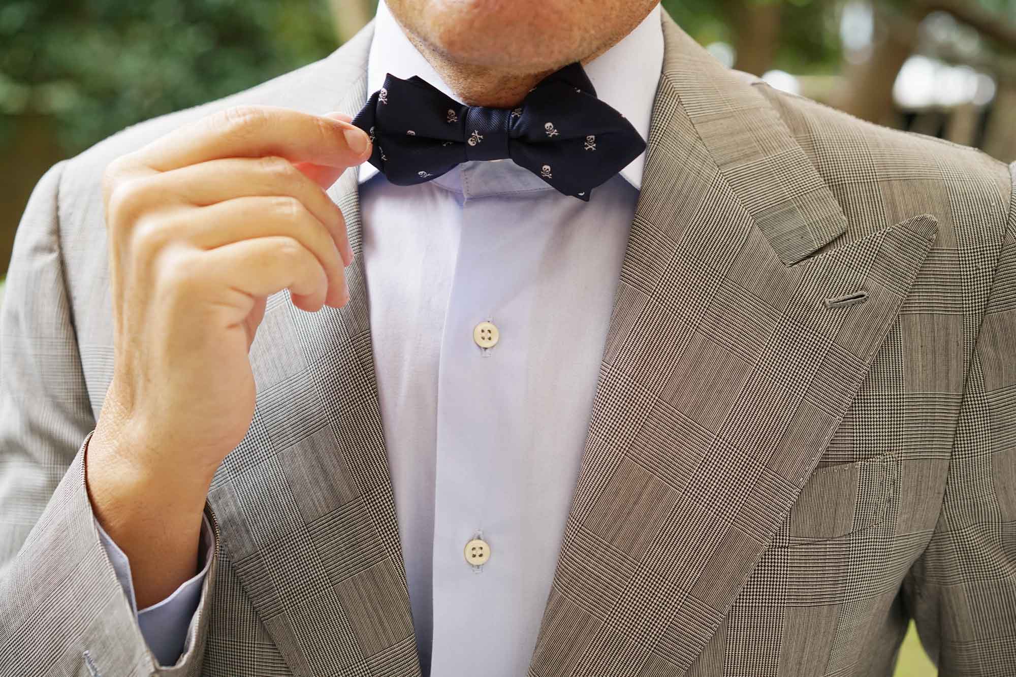 Navy Blue Pirate Skull Diamond Bow Tie - Image 9