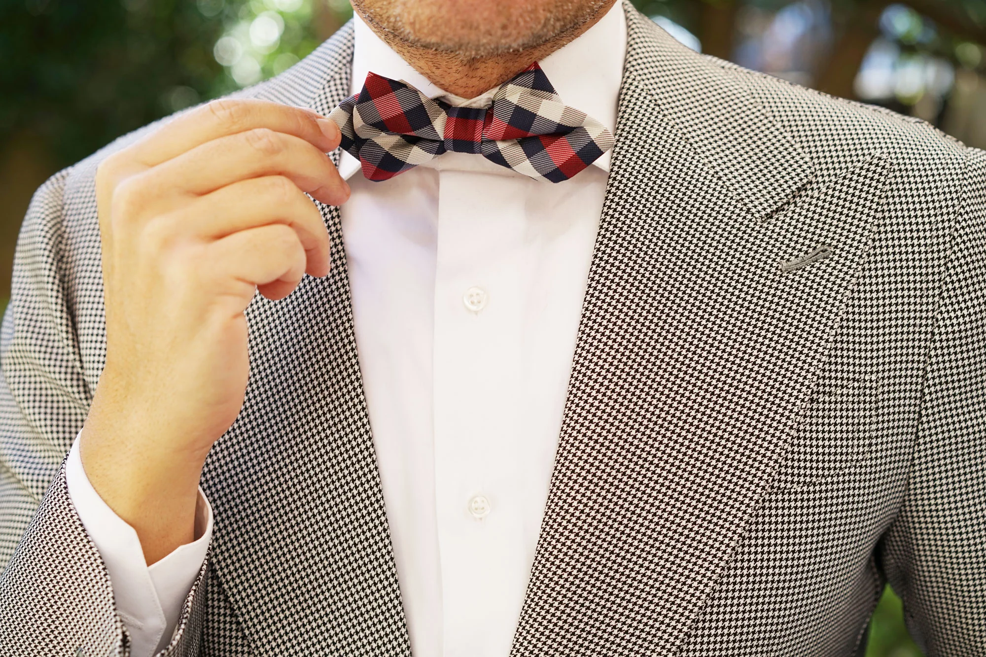 Navy Checkered Scotch Red Diamond Bow Tie - Image 4