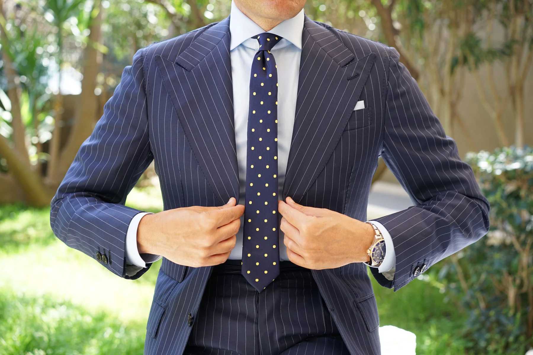 Navy on Large Yellow Dots Skinny Tie - Image 4