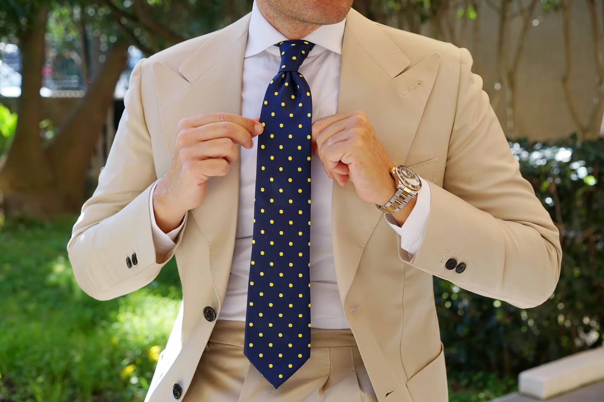 Navy on Large Yellow Dots Tie - Image 10