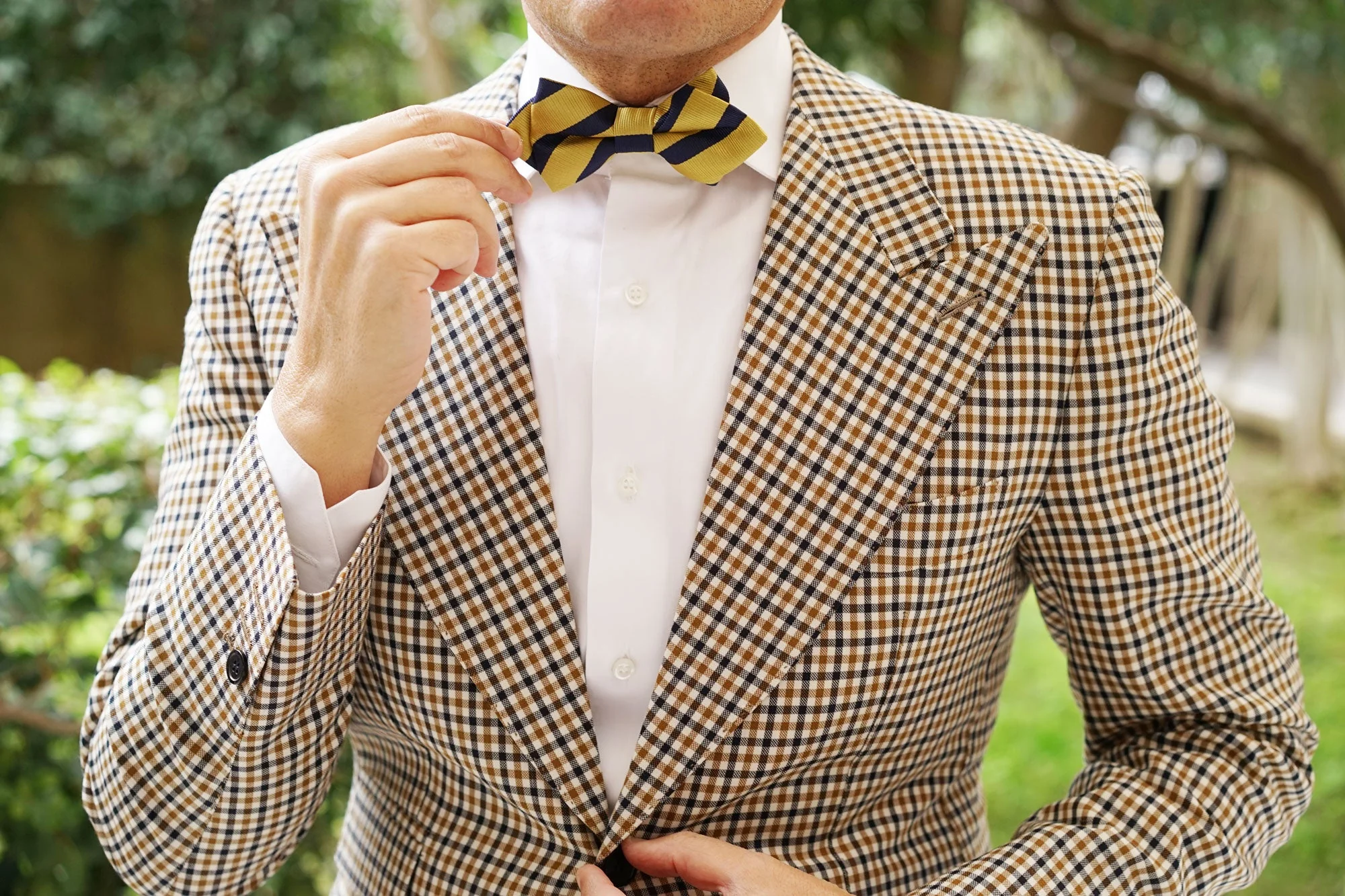 Navy Stripe Yellow Twill Diamond Bow Tie - Image 7