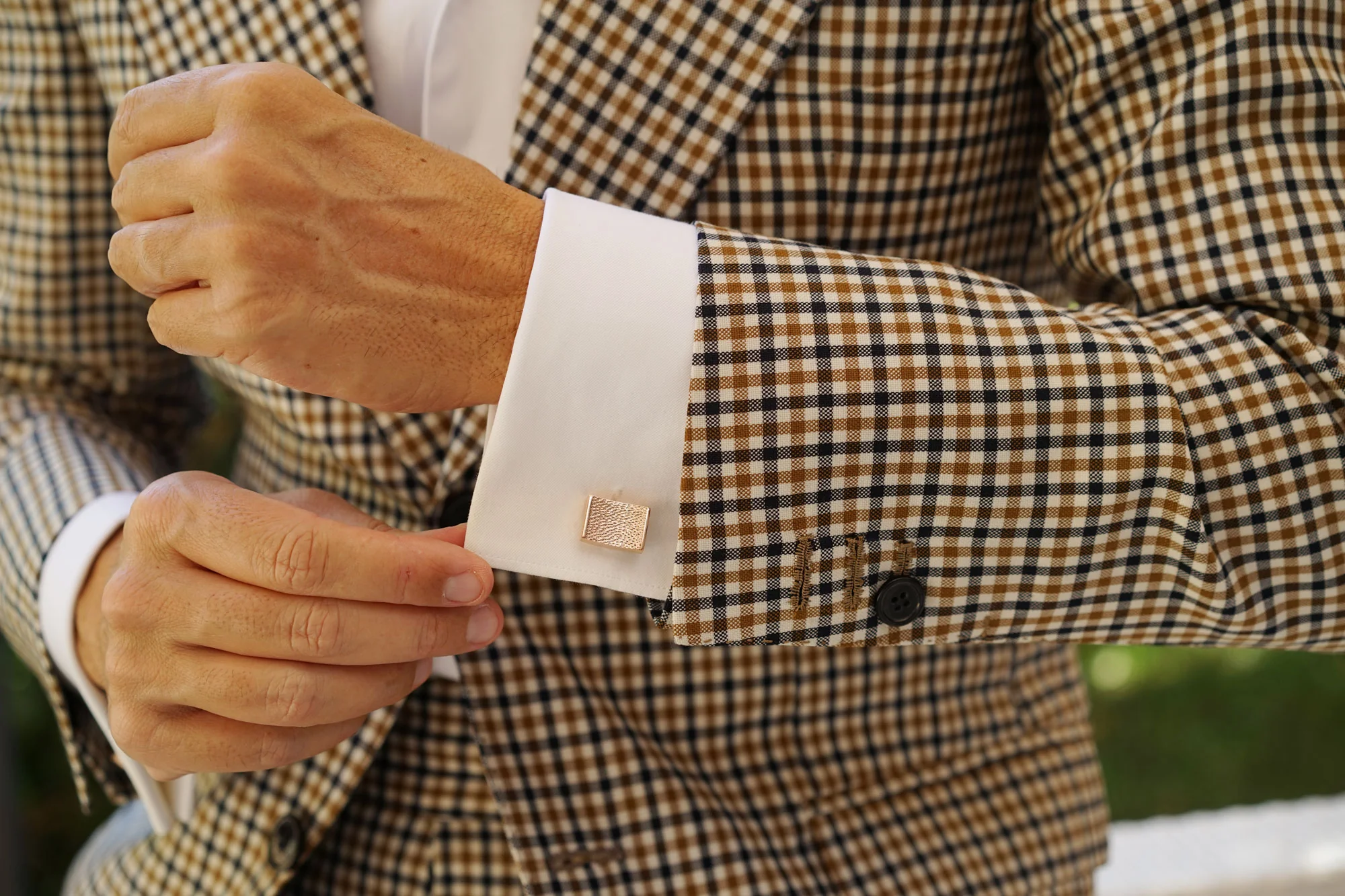 Nighy Rose Gold Cufflinks - Image 7