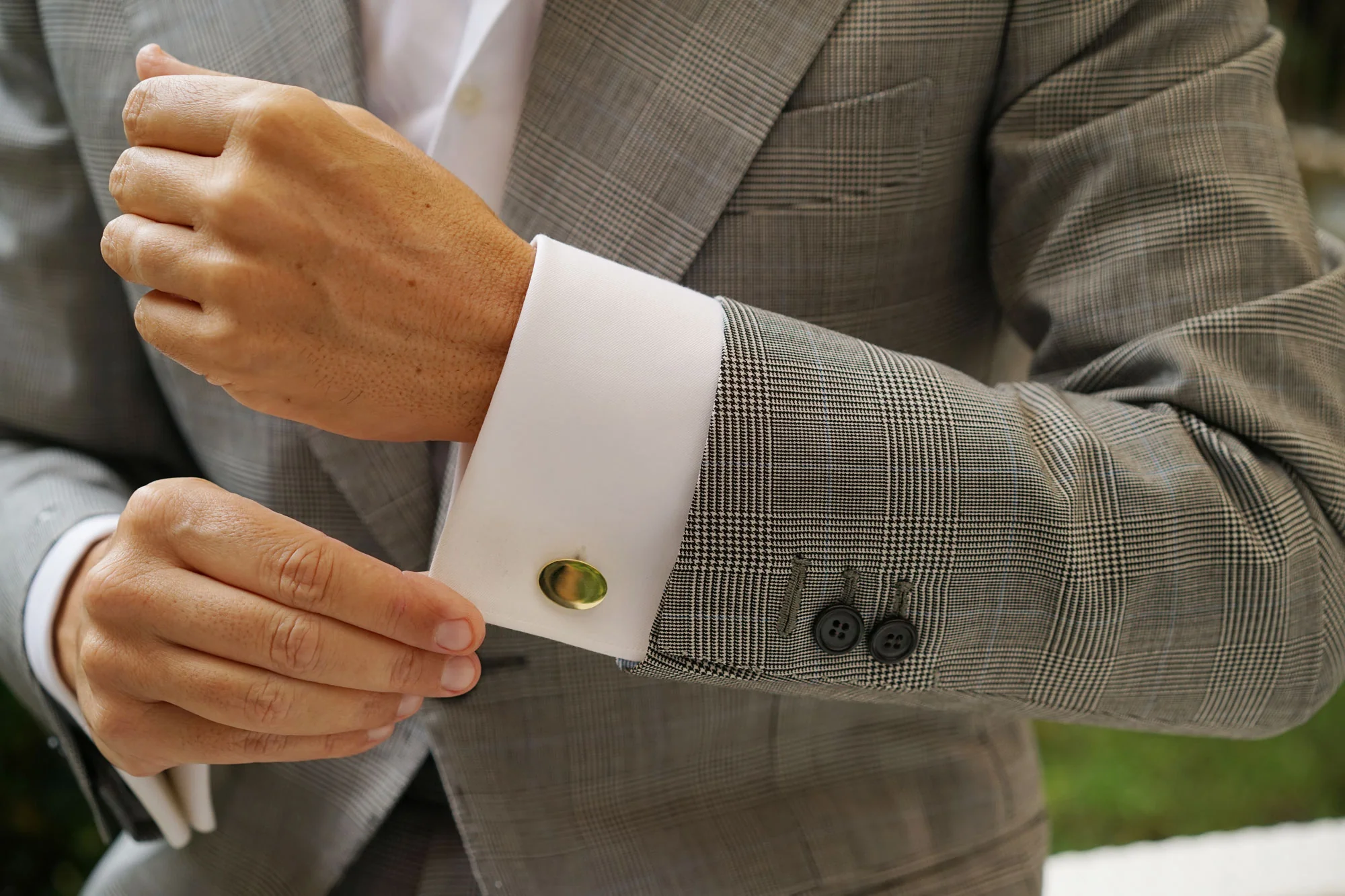 Old Trafford Gold Oval Cufflinks - Image 7