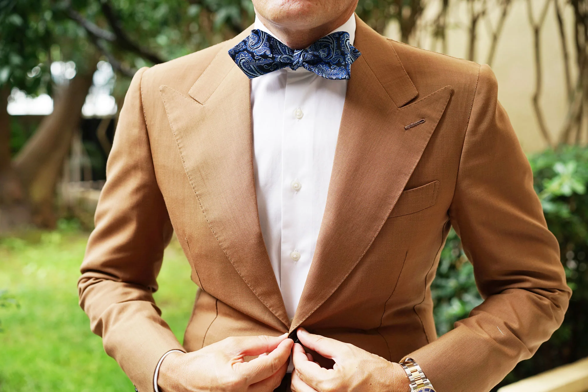 Paisley Black and Blue Self Tie Diamond Tip Bow Tie - Image 5