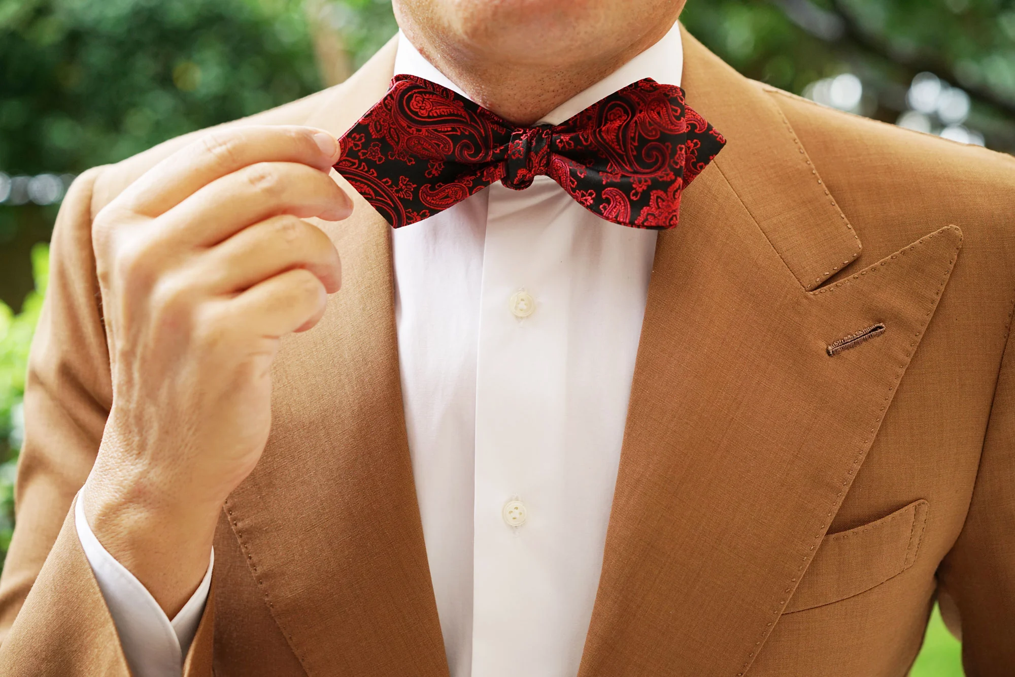 Paisley Red and Black Self Tie Diamond Tip Bow Tie - Image 10
