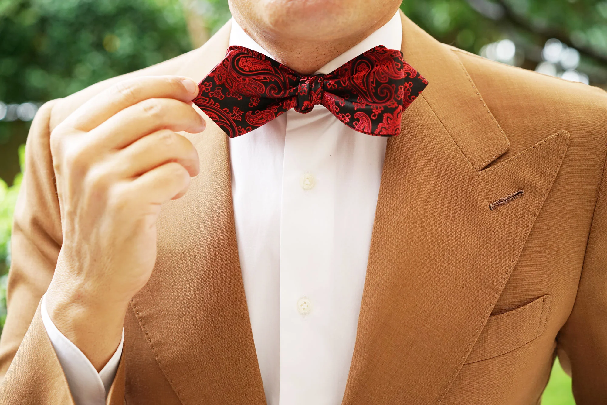Paisley Red and Black Self Tie Diamond Tip Bow Tie - Image 11