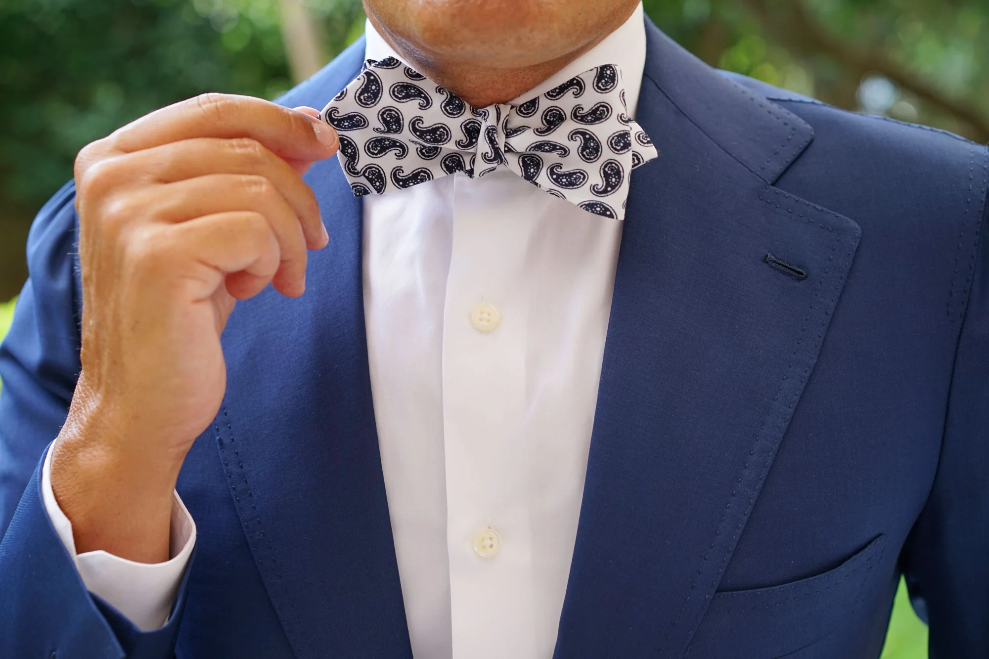 Picasso White on Blue Paisley Diamond Self Bow Tie - Image 9