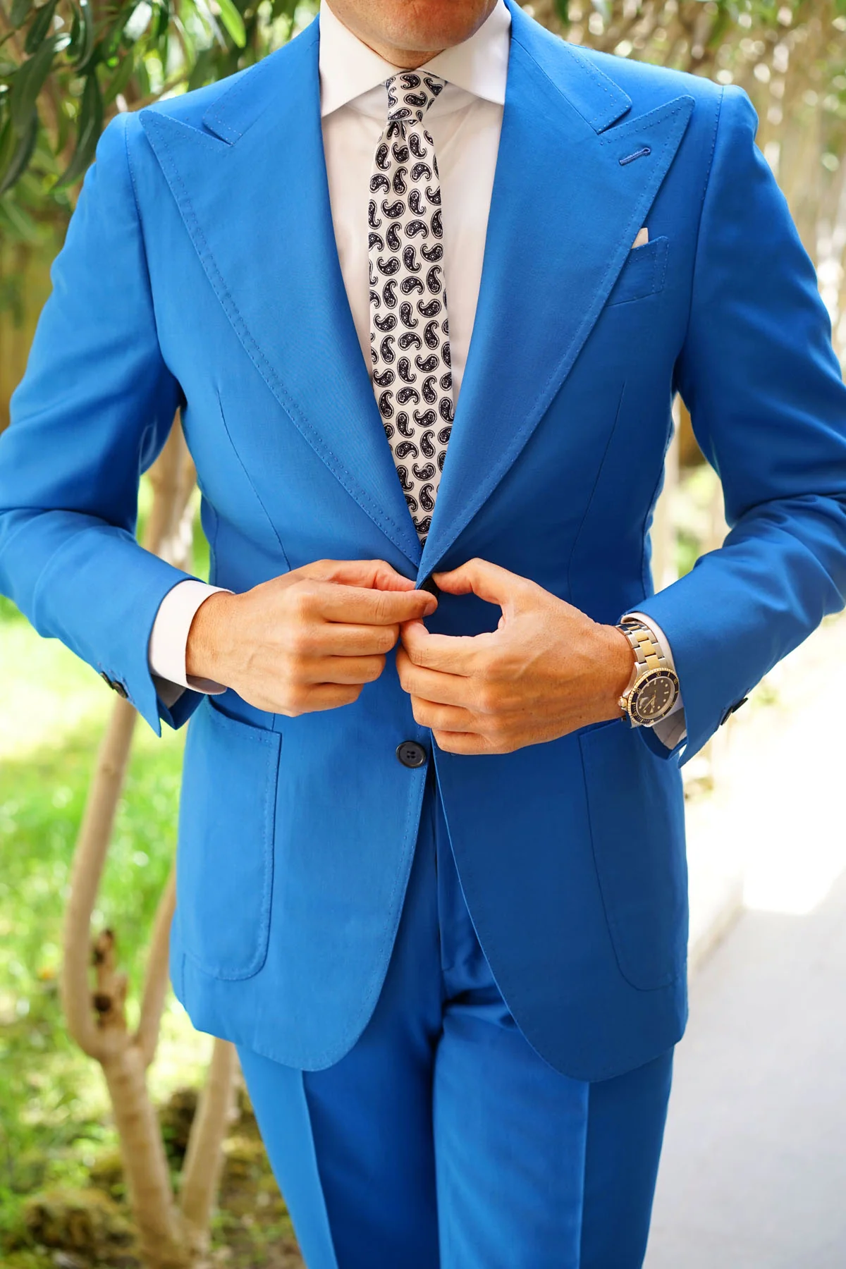 Picasso White on Blue Paisley Skinny Tie - Image 8
