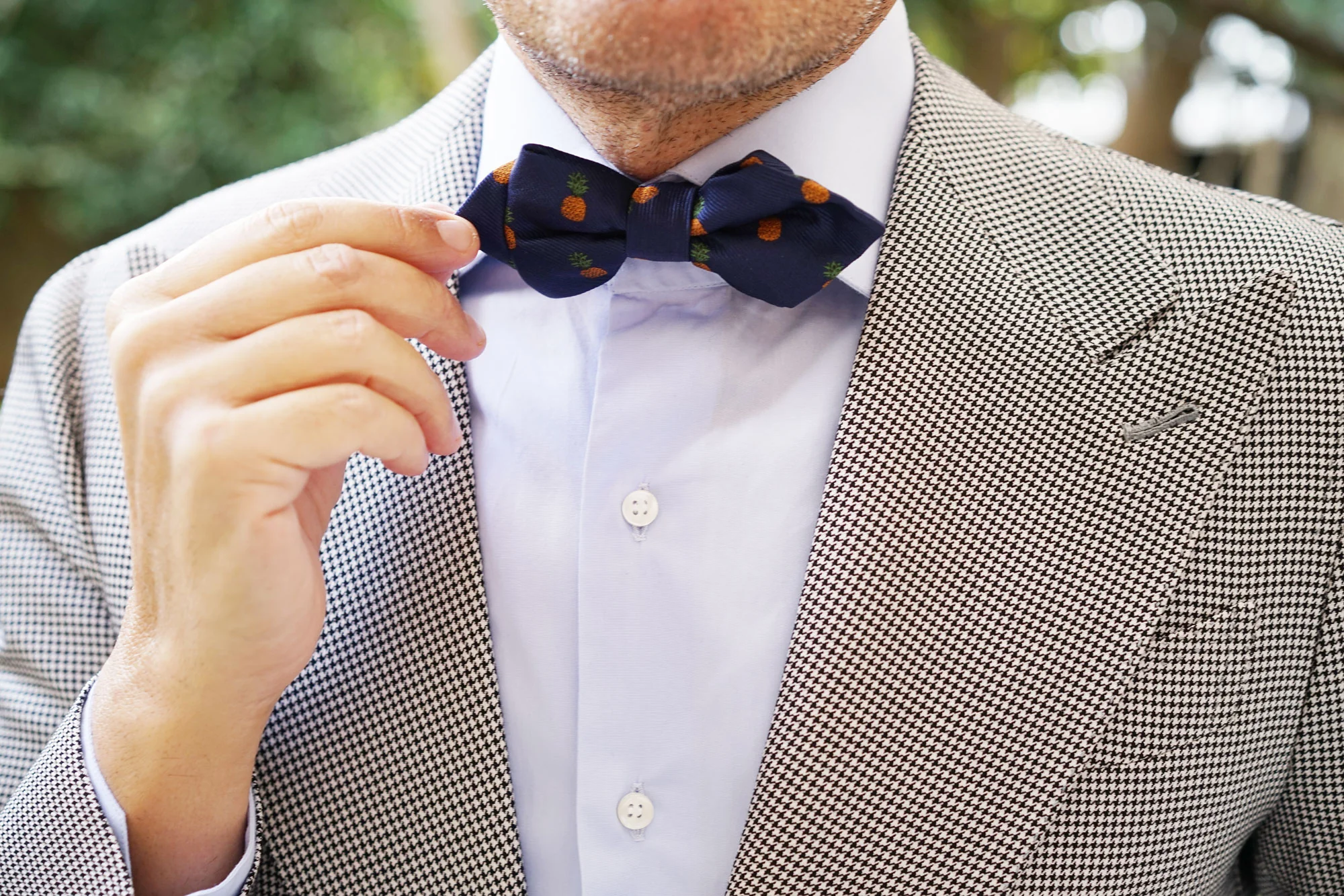 Pineapple Diamond Bow Tie - Image 7