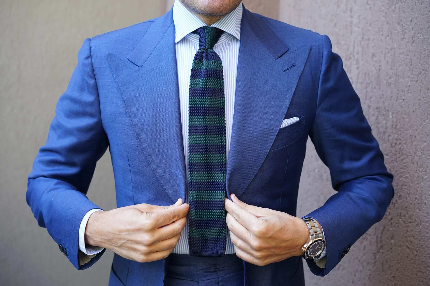 Prince of Darkness Green Knitted Tie - Image 7