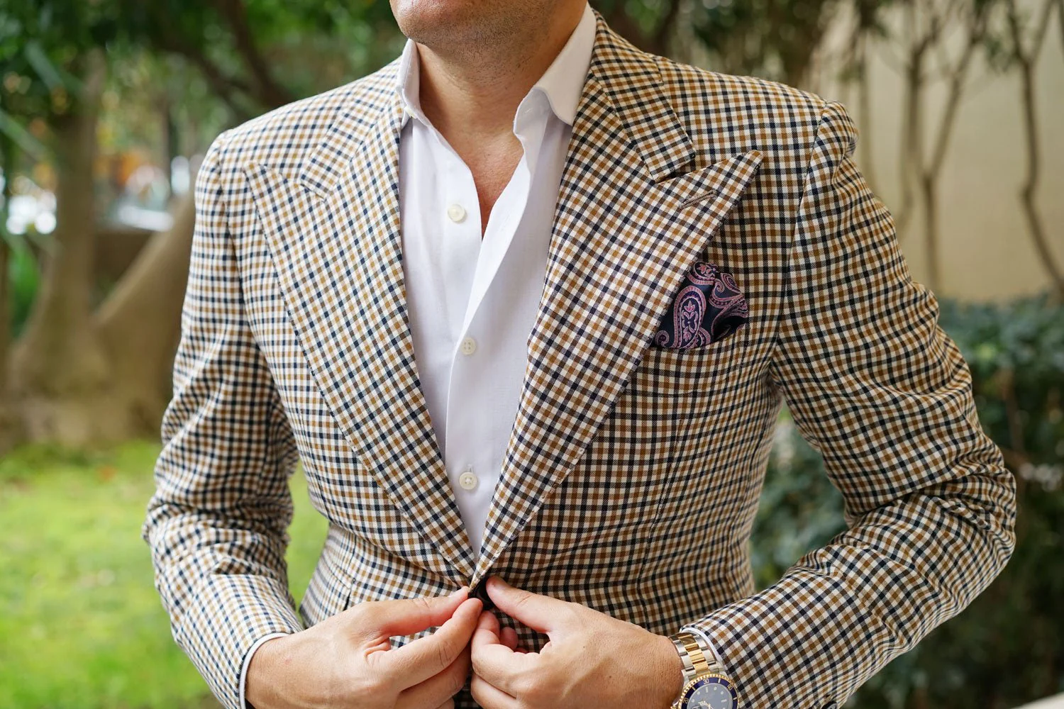Qajar Dynasty Purple Paisley Pocket Square - Image 3