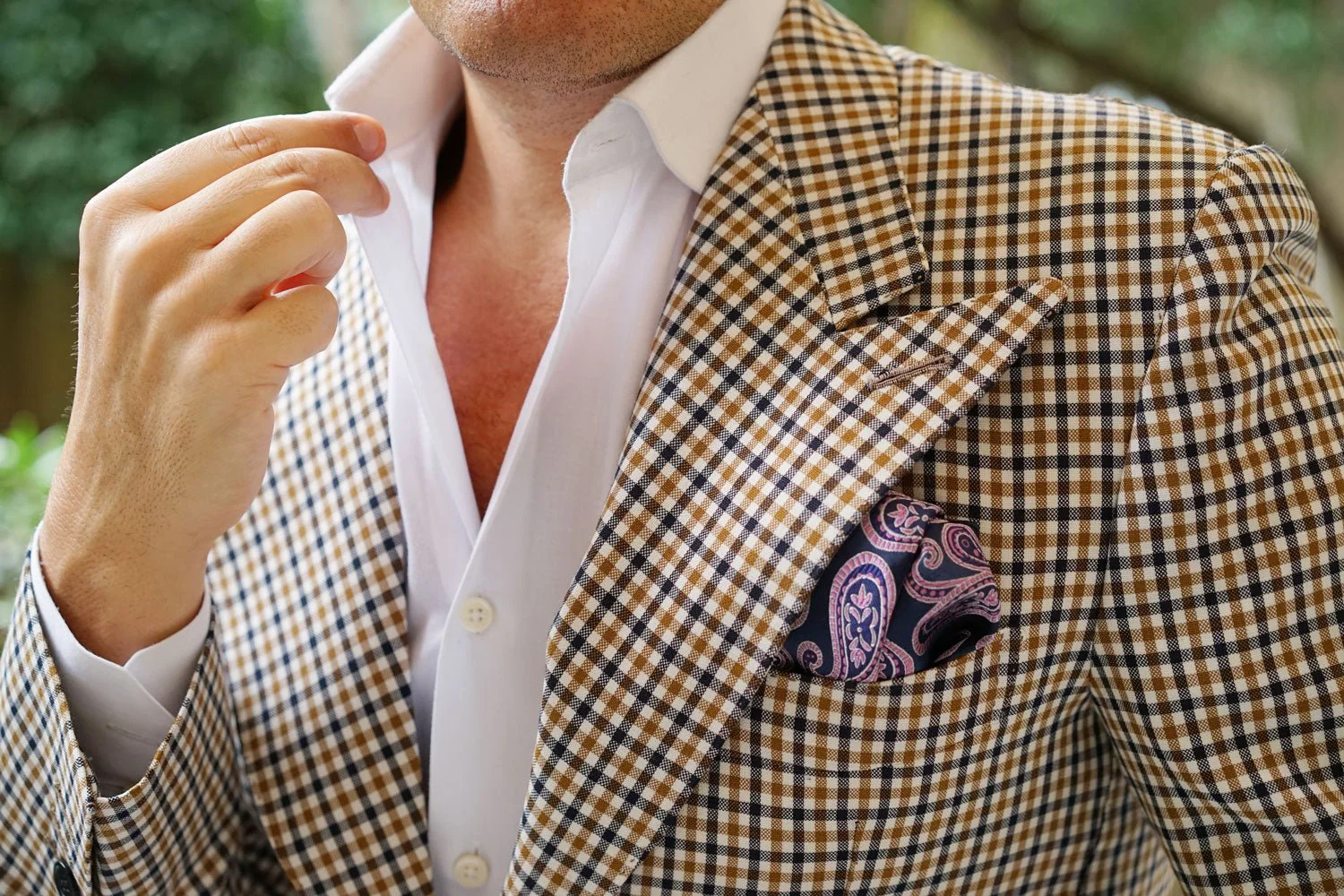 Qajar Dynasty Purple Paisley Pocket Square - Image 8