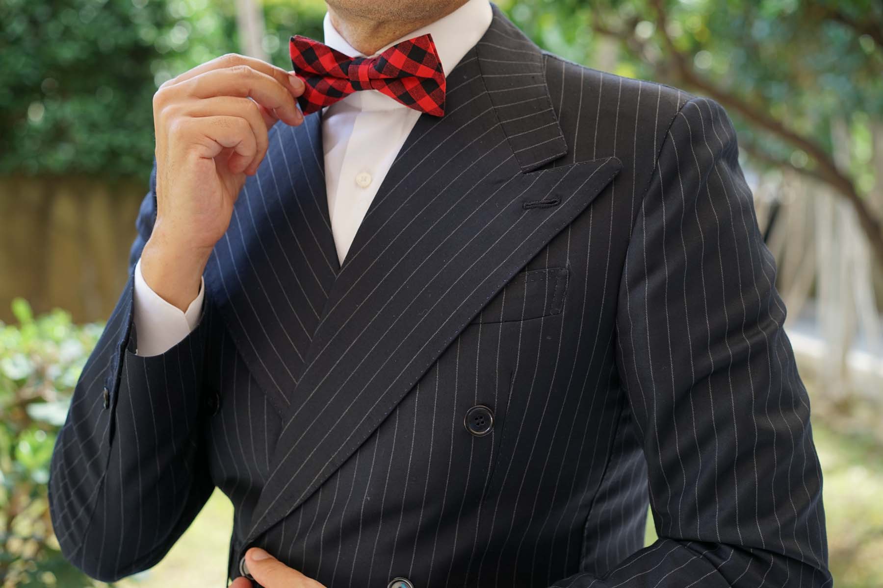 Red & Black Gingham Bow Tie - Image 3