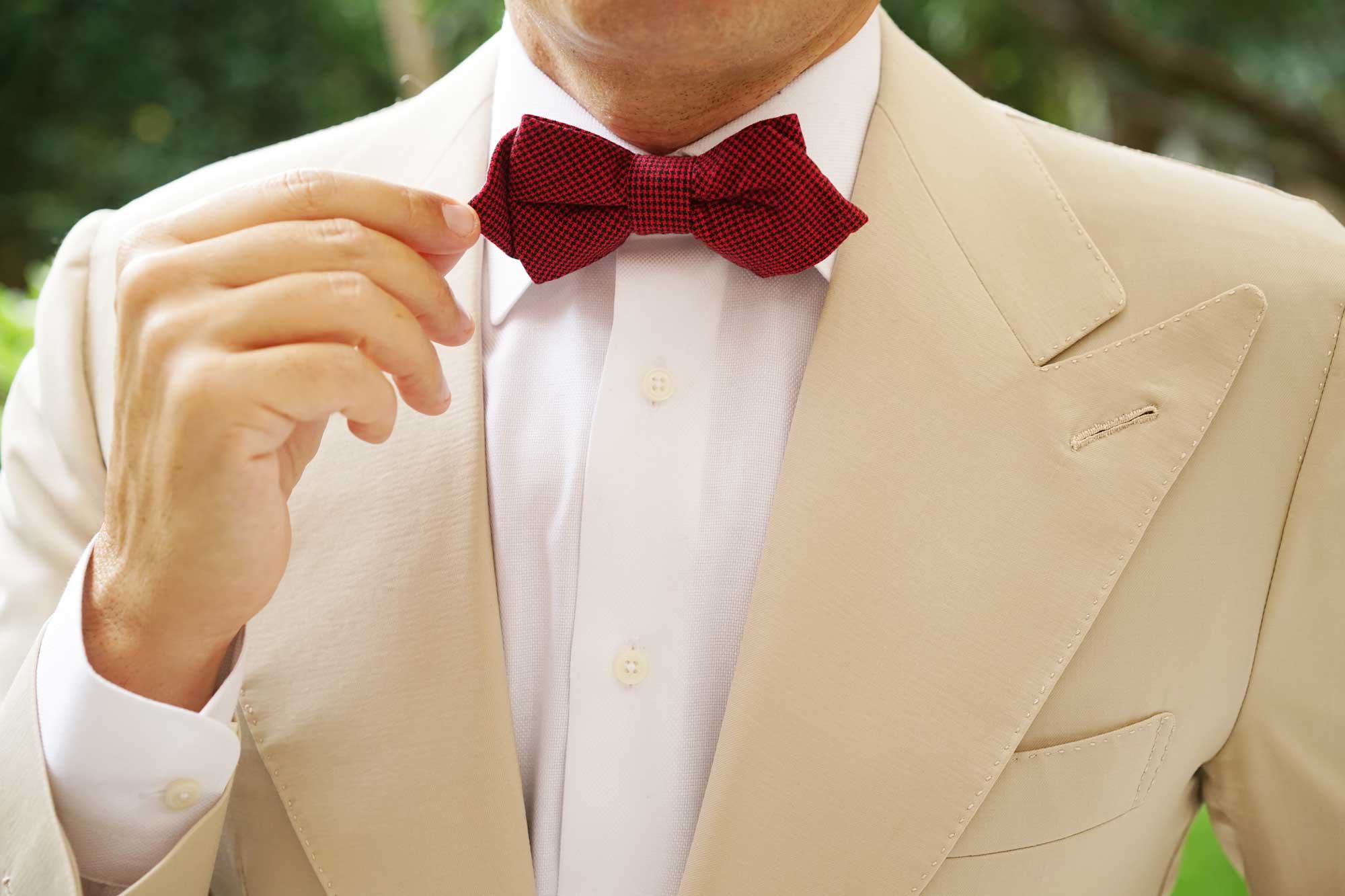 Red & Black Houndstooth Cotton Diamond Bow Tie - Image 10