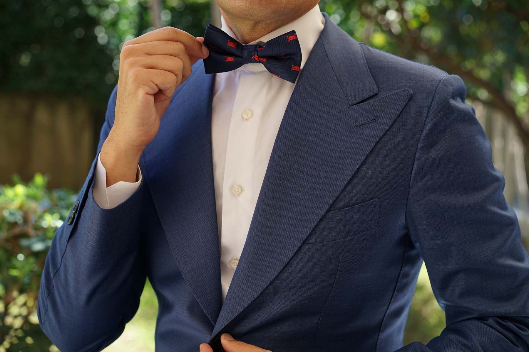Red Crab Bow Tie - Image 3