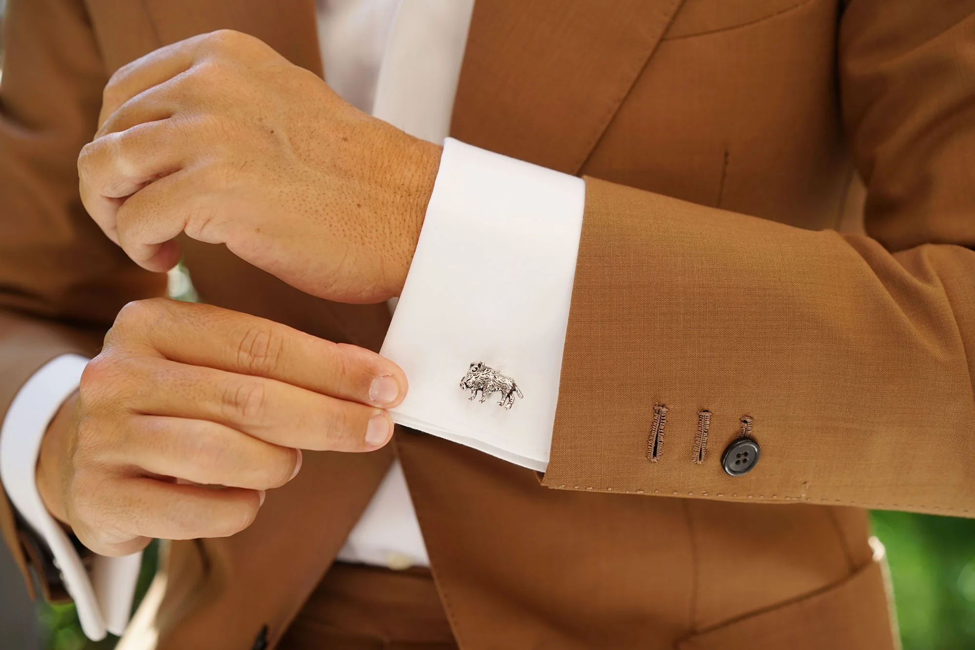 Sahara Warthog Cufflinks - Image 7
