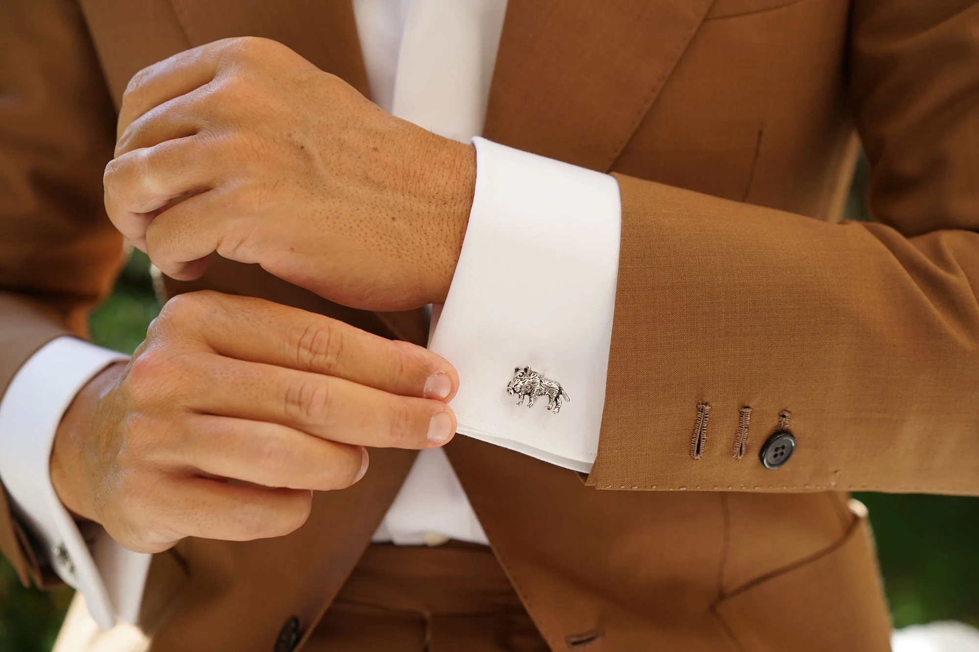 Sahara Warthog Cufflinks - Image 8