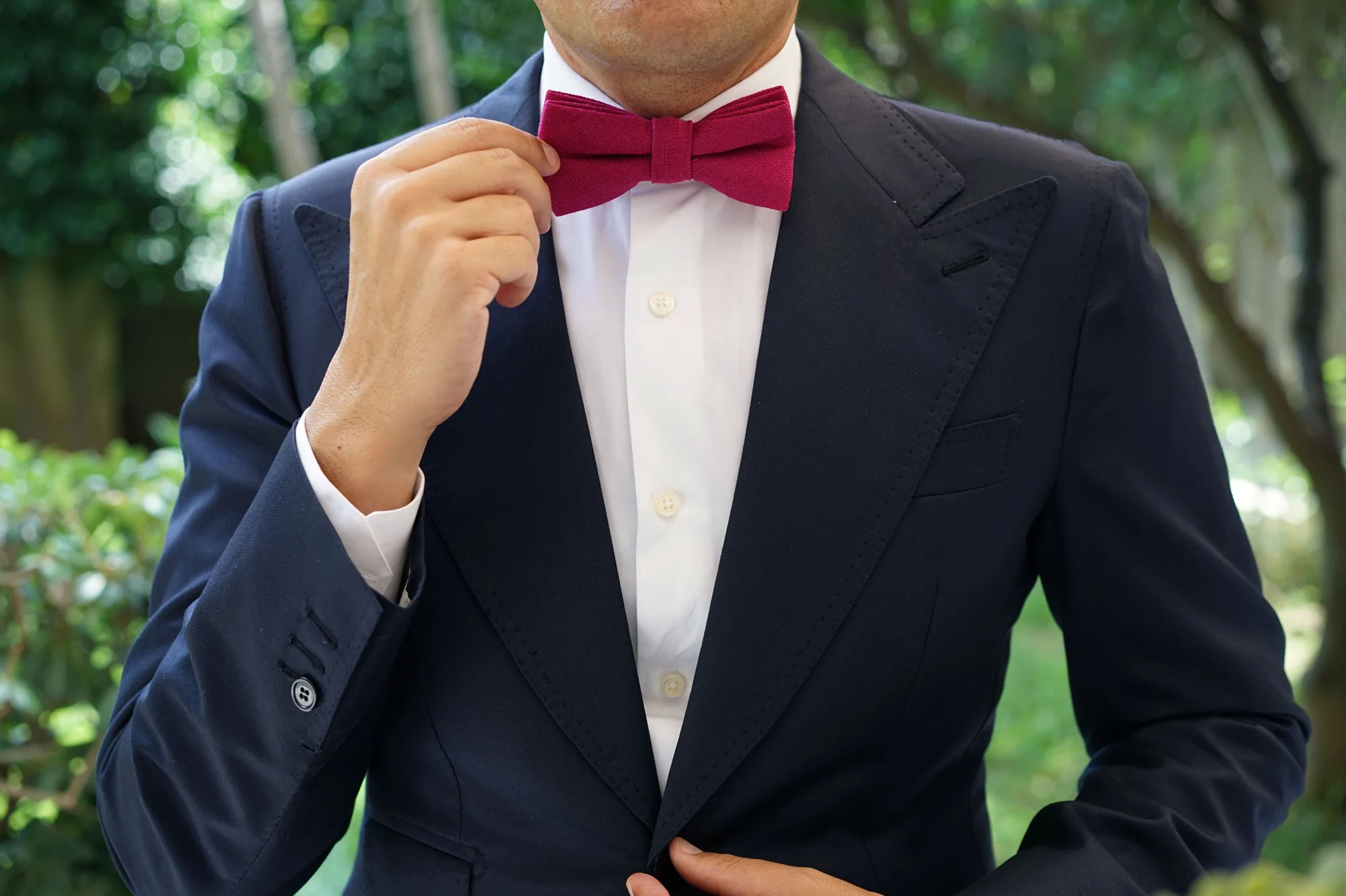 Sangria Slub Linen Bow Tie - Image 5