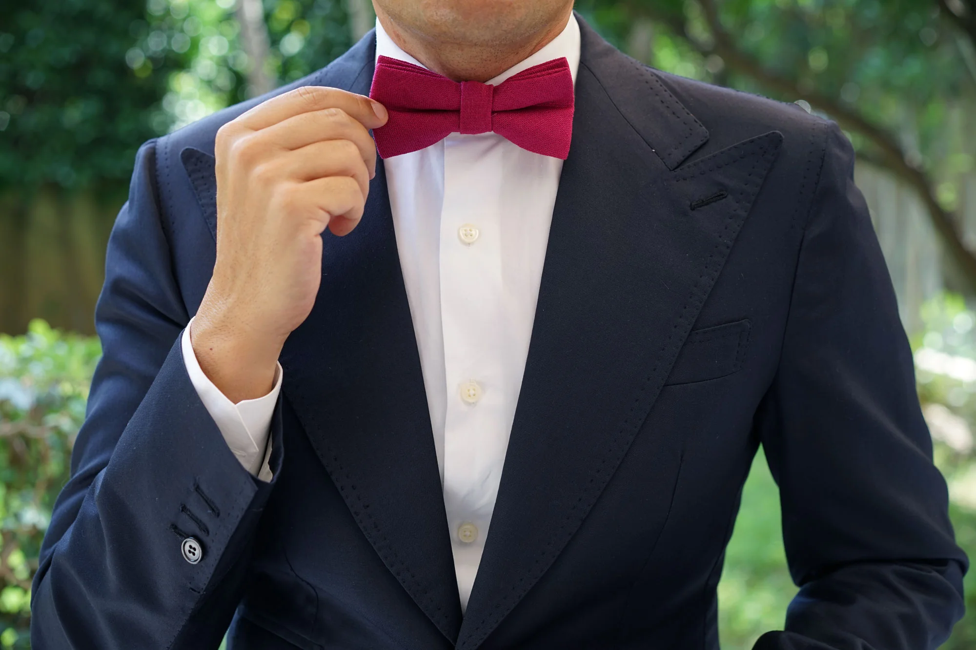 Sangria Slub Linen Bow Tie - Image 8