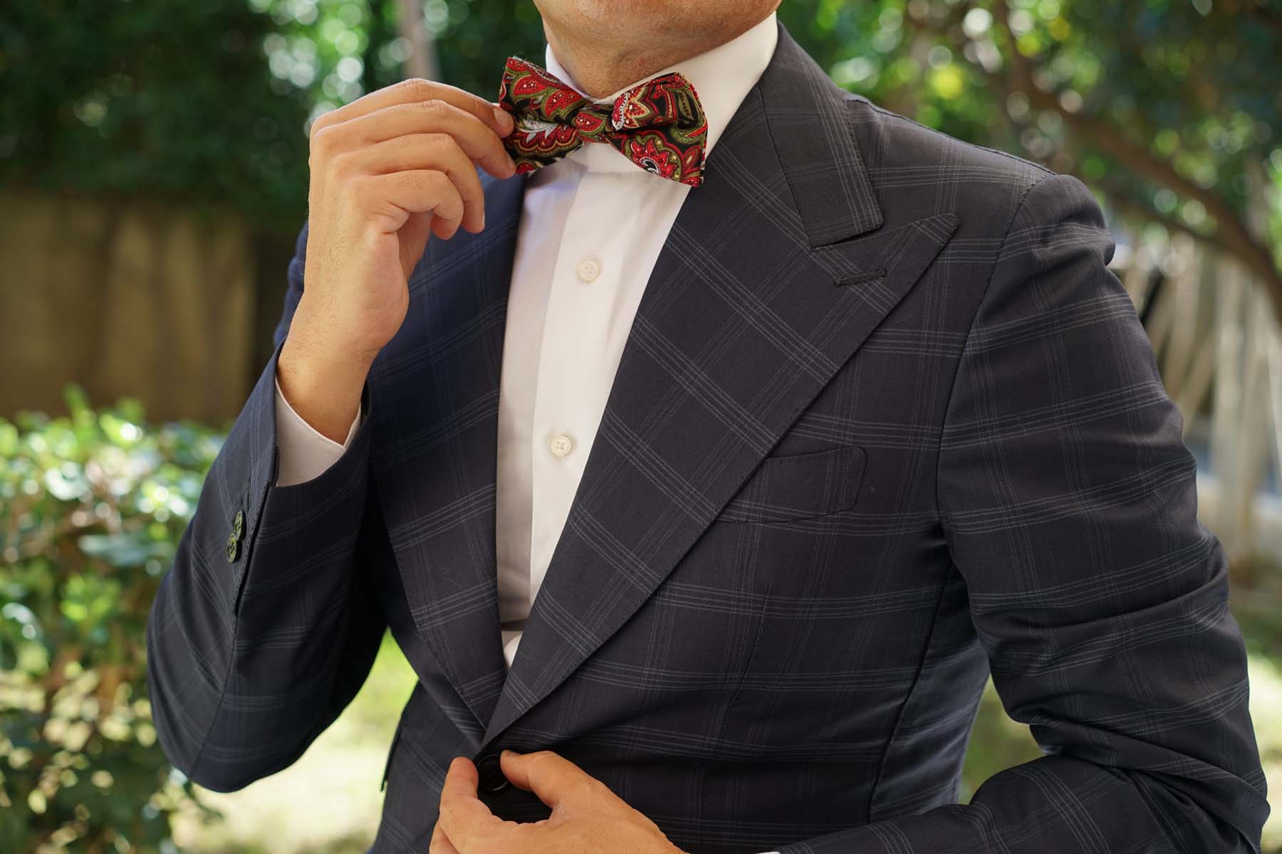 Sao Paulo Paisley Red Bow Tie - Image 3