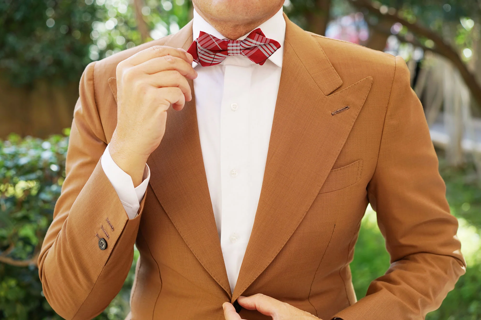 Scarlet Maroon with White Stripes Diamond Bow Tie - Image 7