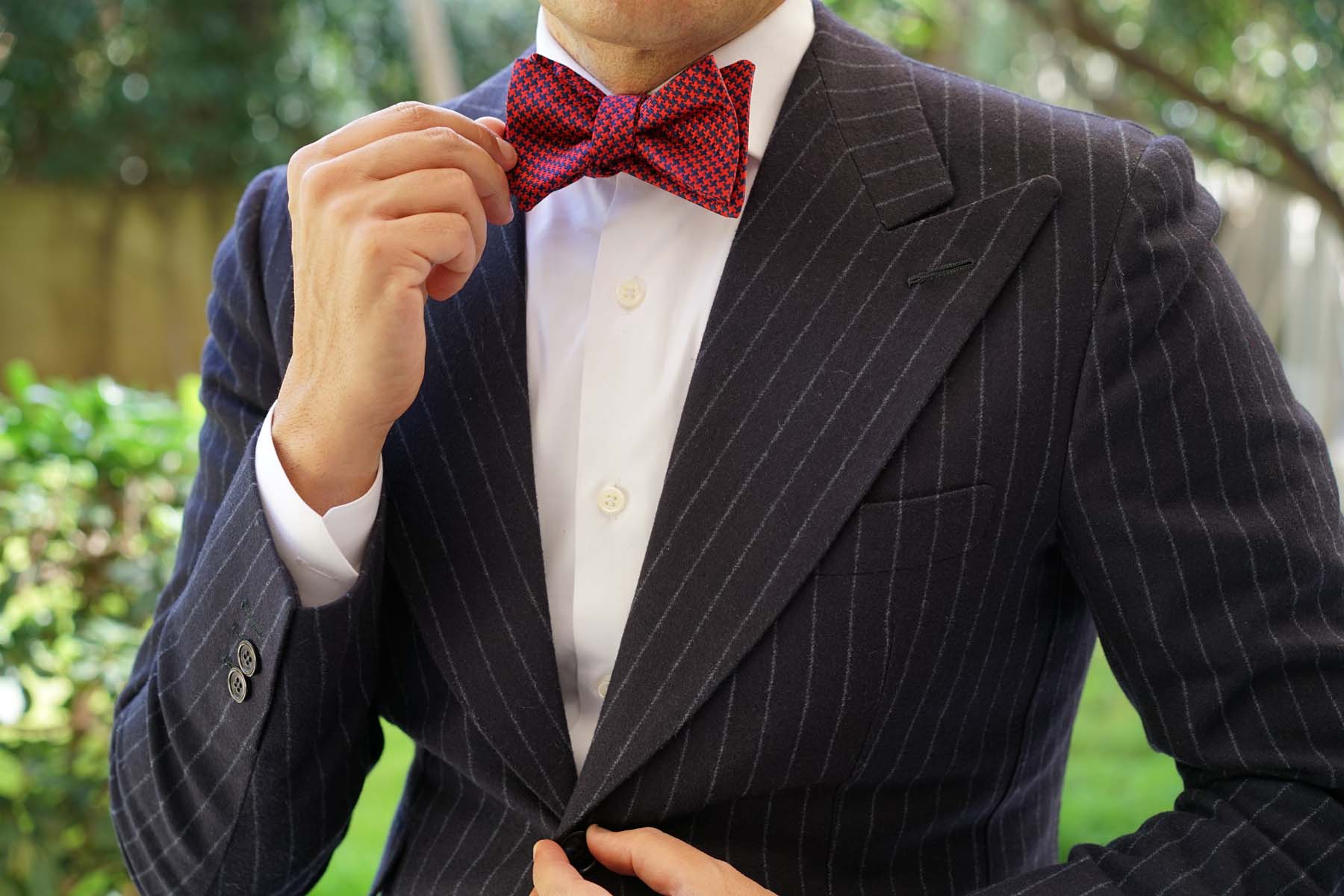 Scarlet Red Houndstooth Self Bow Tie - Image 4