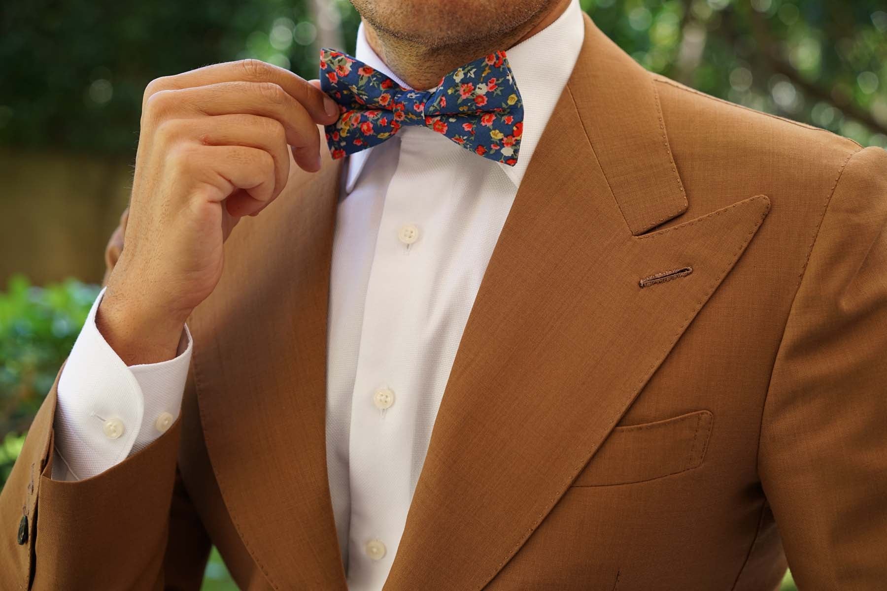 Seule Ce Soir Floral Bow Tie - Image 4