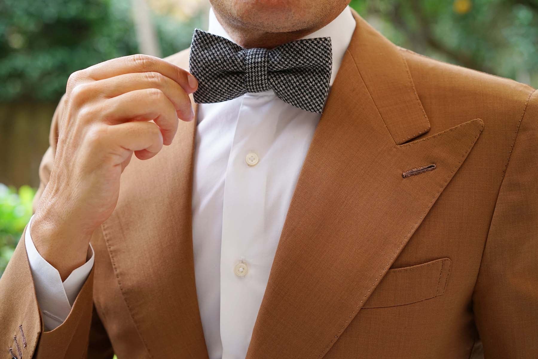 Sheepish Black Houndstooth Wool Bow Tie - Image 6