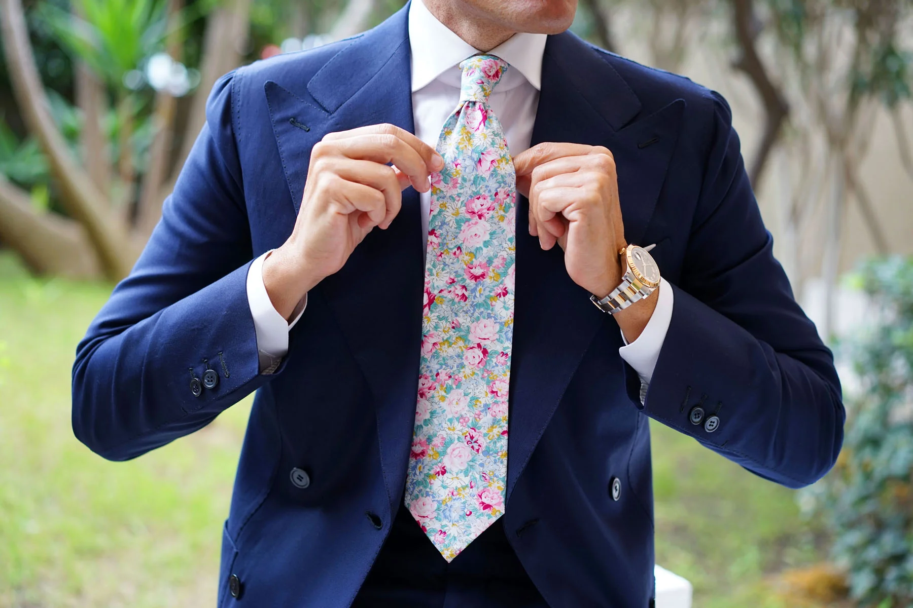 Shinjuku Floral Necktie - Image 4