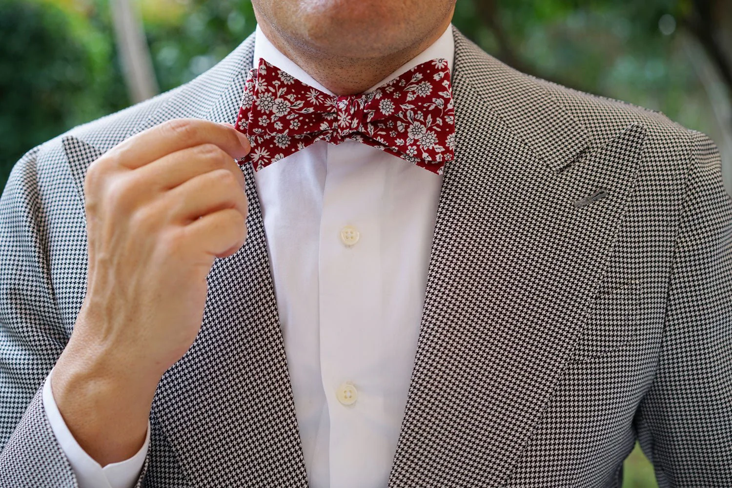 Shizuoka Merlot Red Floral Self Bow Tie - Image 7