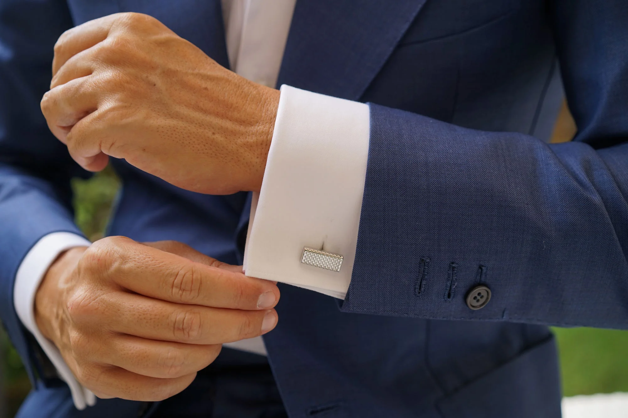 Silver Rectangle Diamond Grid Cufflinks - Image 9
