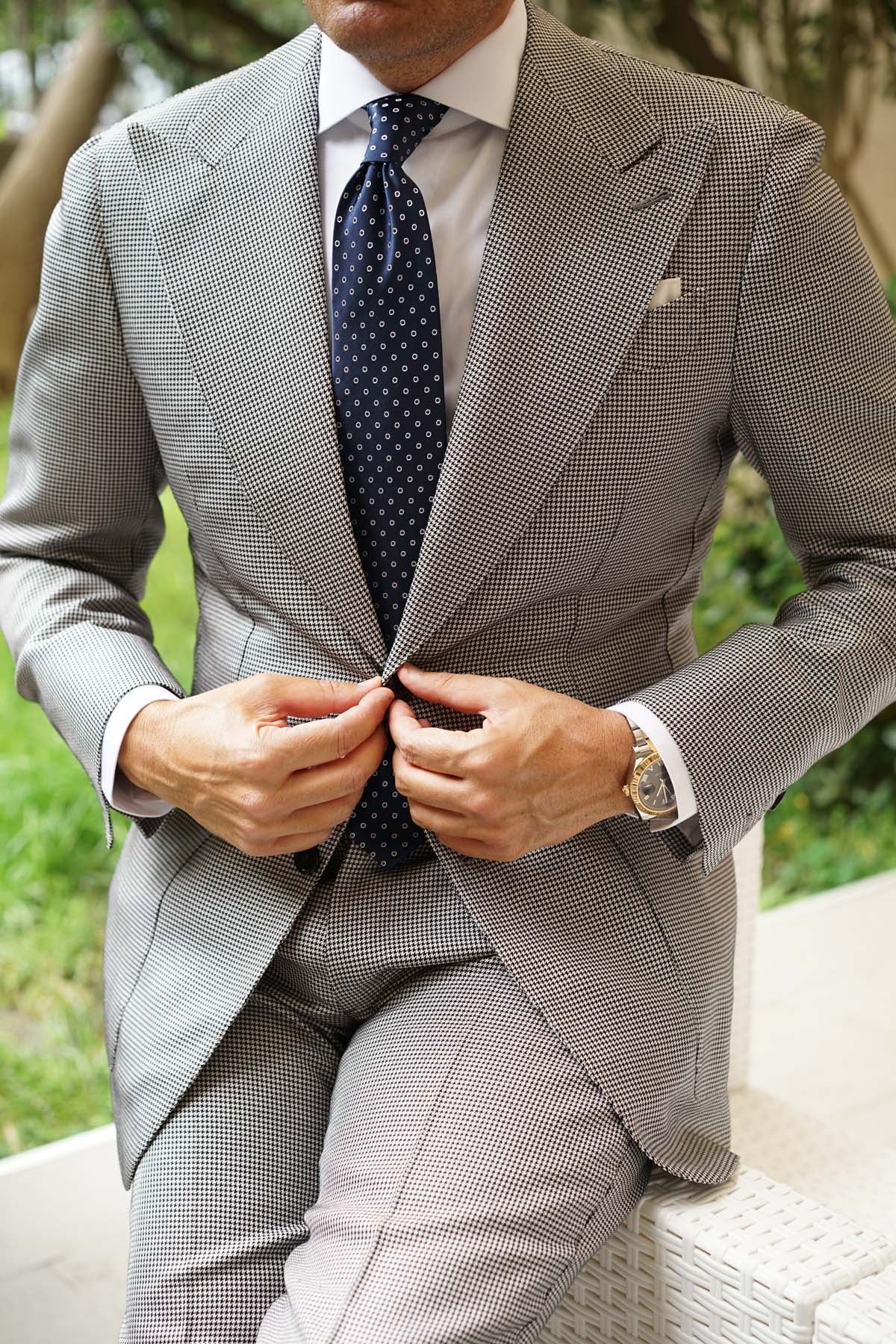 St Barts Navy Polka Dot Necktie - Image 7