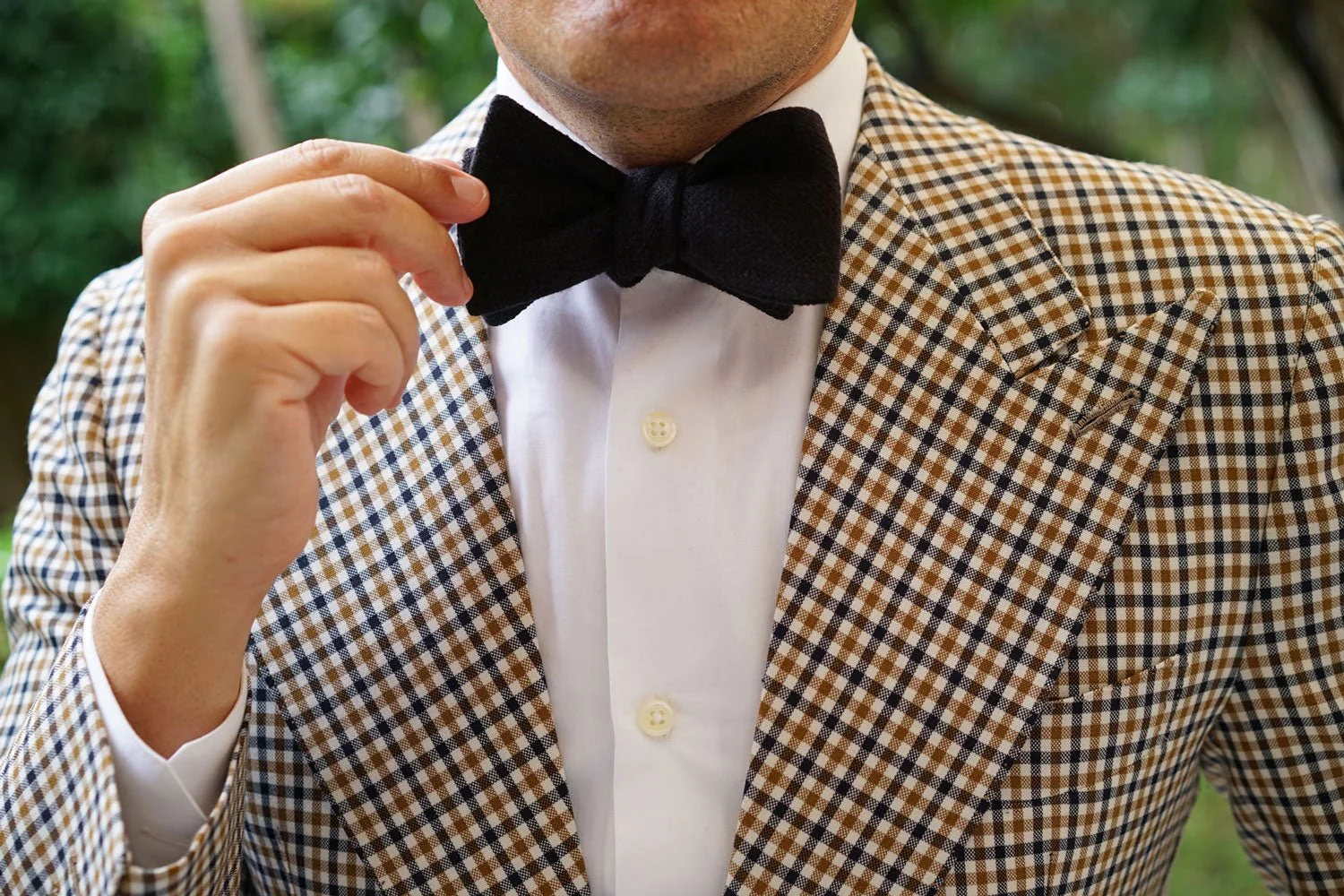 St Lucia Black Linen Self Bow Tie - Image 10