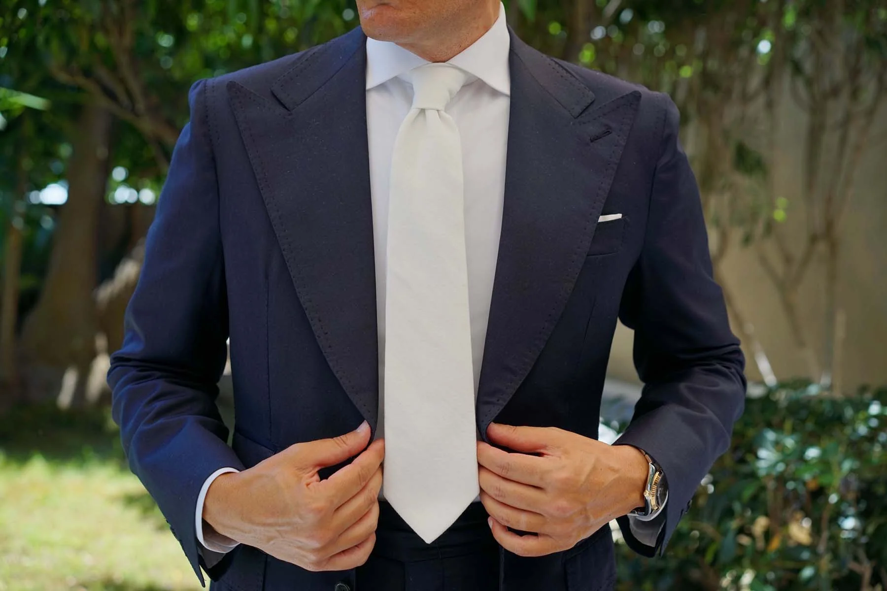 Stark White Twill Linen Necktie - Image 4