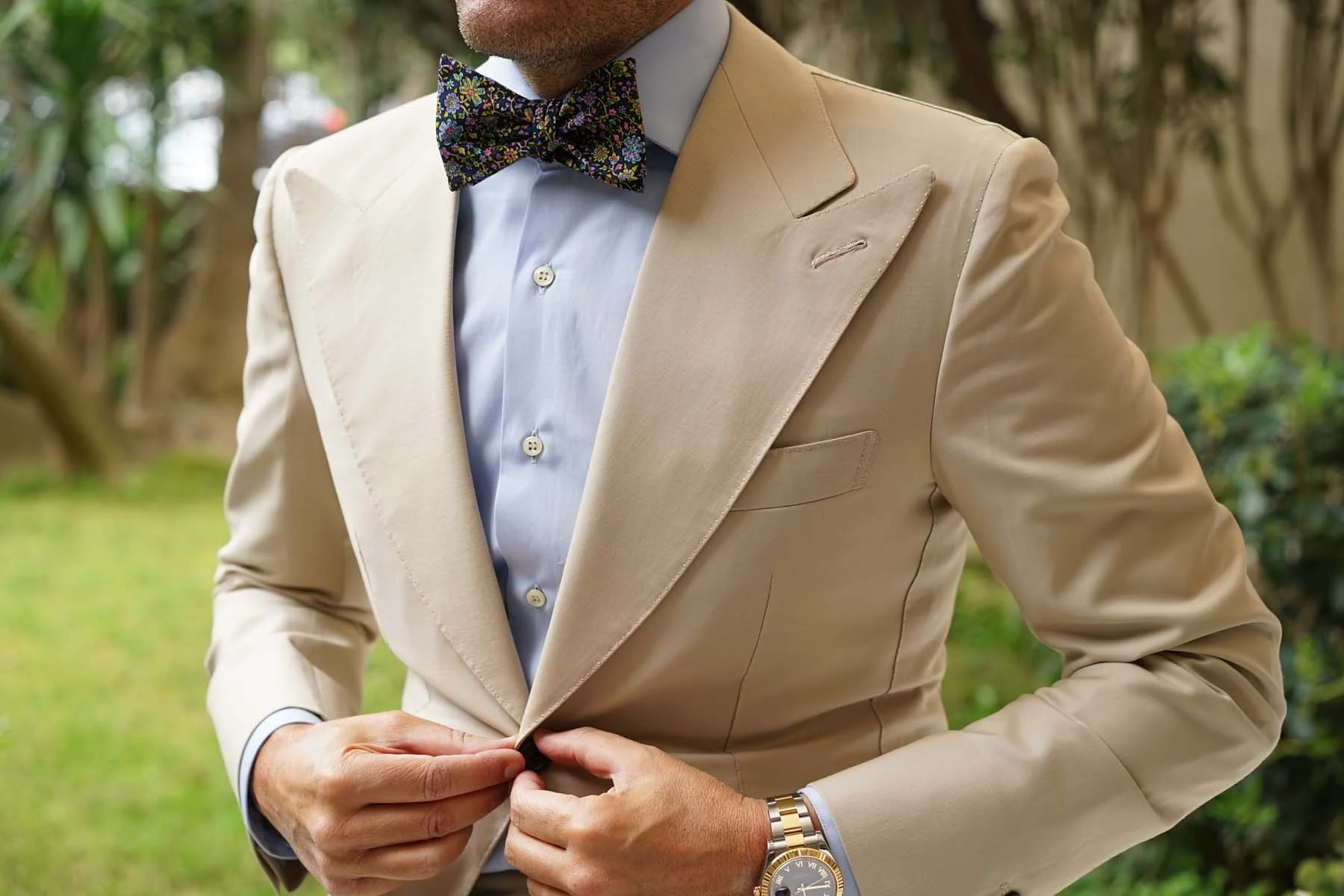Tomba di Dante Floral Self Bow Tie - Image 4