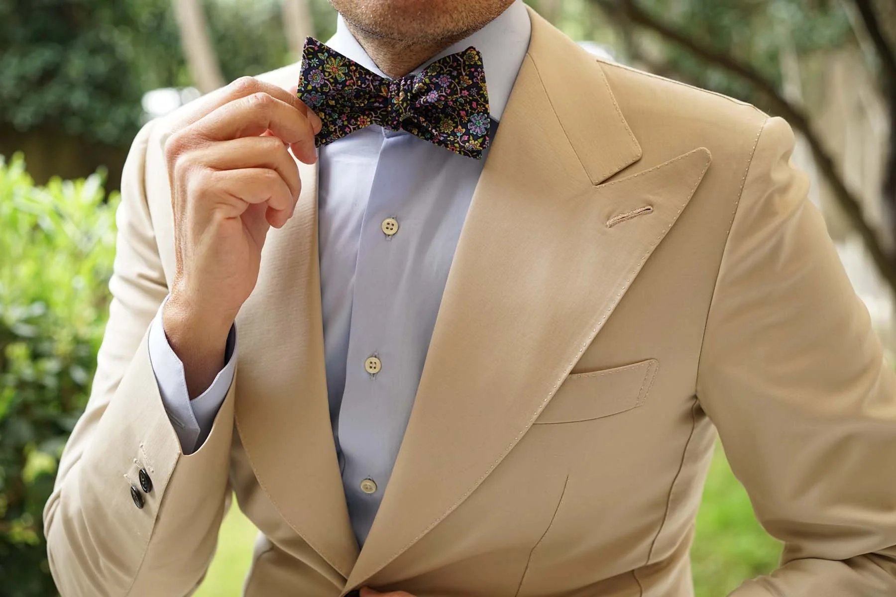 Tomba di Dante Floral Self Bow Tie - Image 6