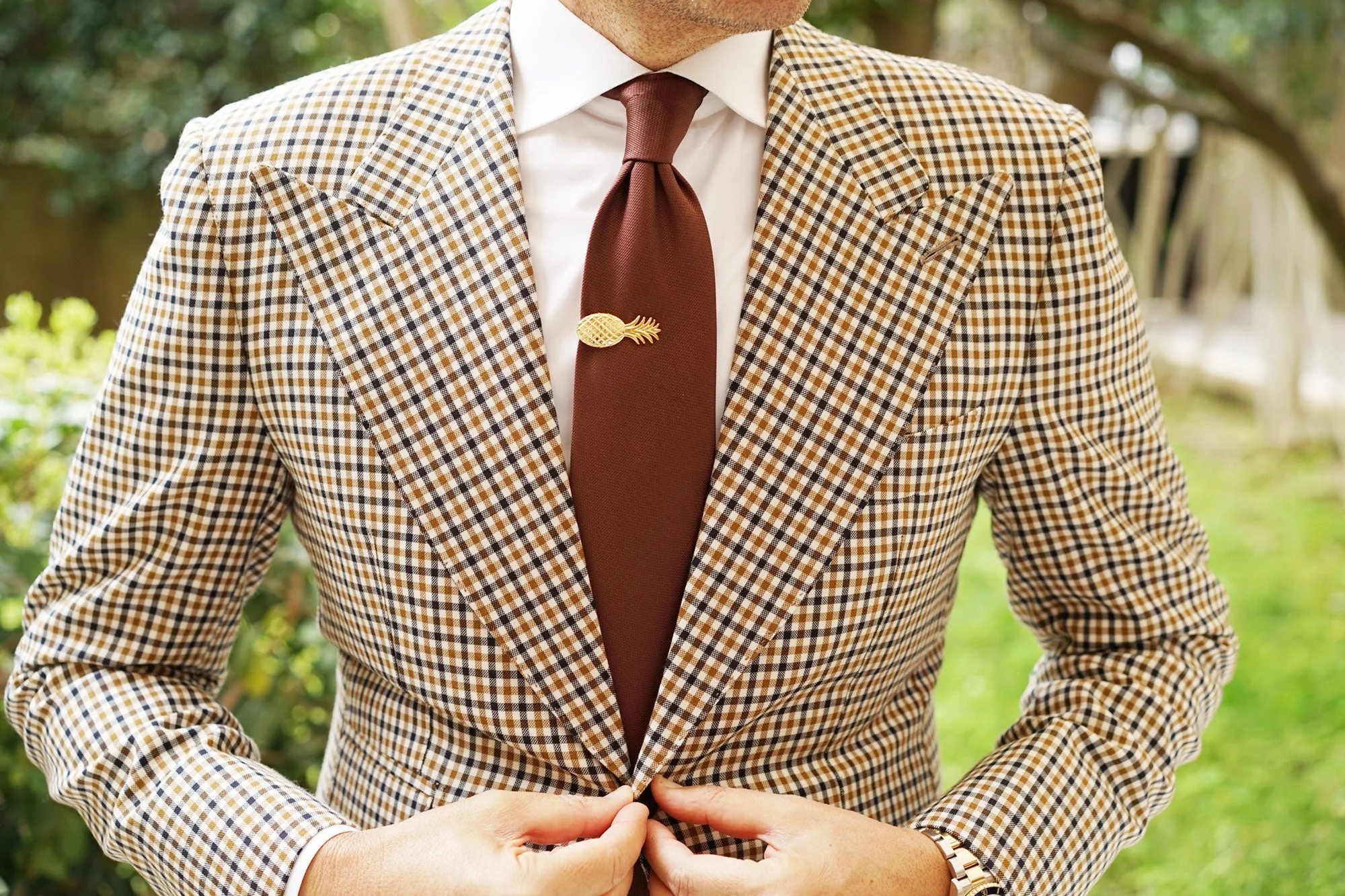 Tropical Pineapple Gold Tie Bar - Image 3