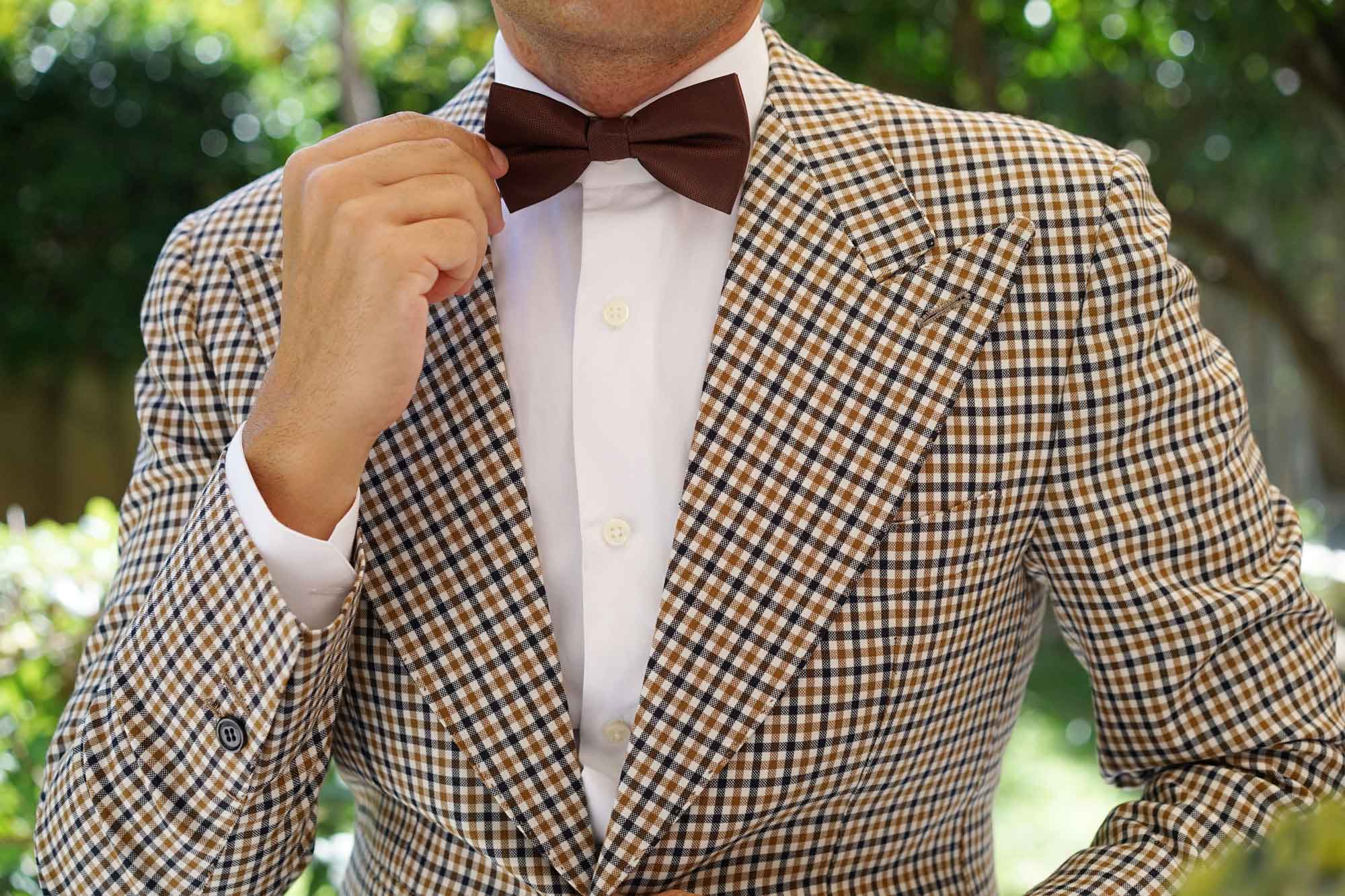 Vernazza Dark Brown Diamond Bow Tie - Image 5