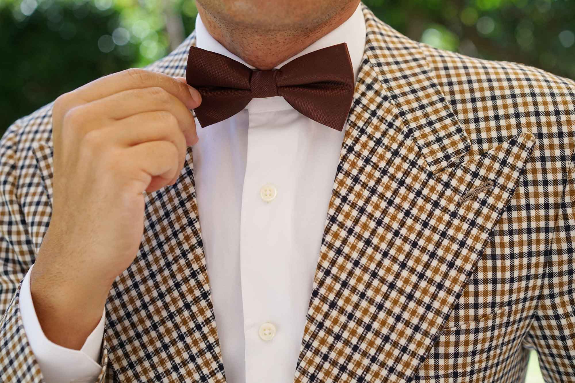 Vernazza Dark Brown Diamond Bow Tie - Image 6