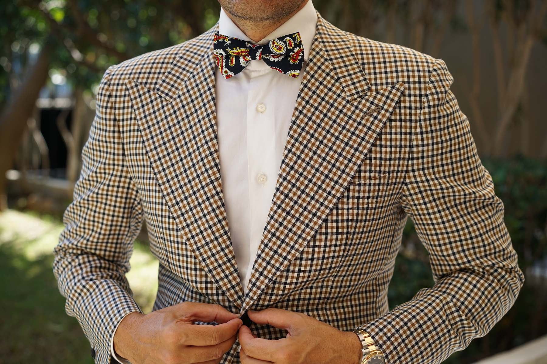Vulcano Red & Yellow Paisley Bow Tie - Image 6