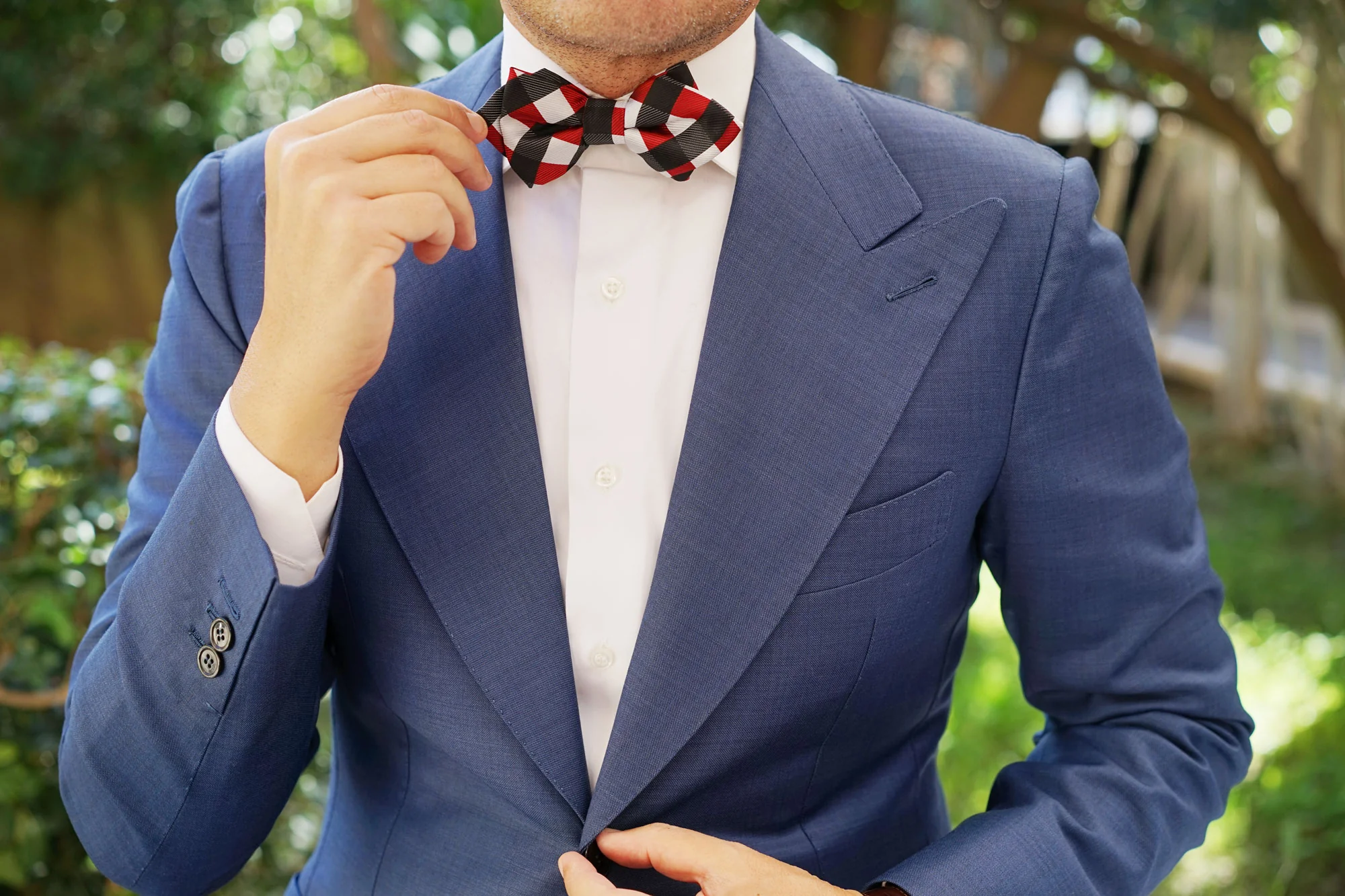 White Black Maroon Checkered Diamond Bow Tie - Image 8