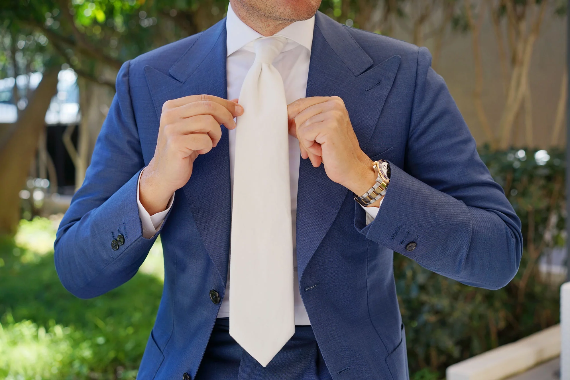 White Velvet Necktie - Image 9
