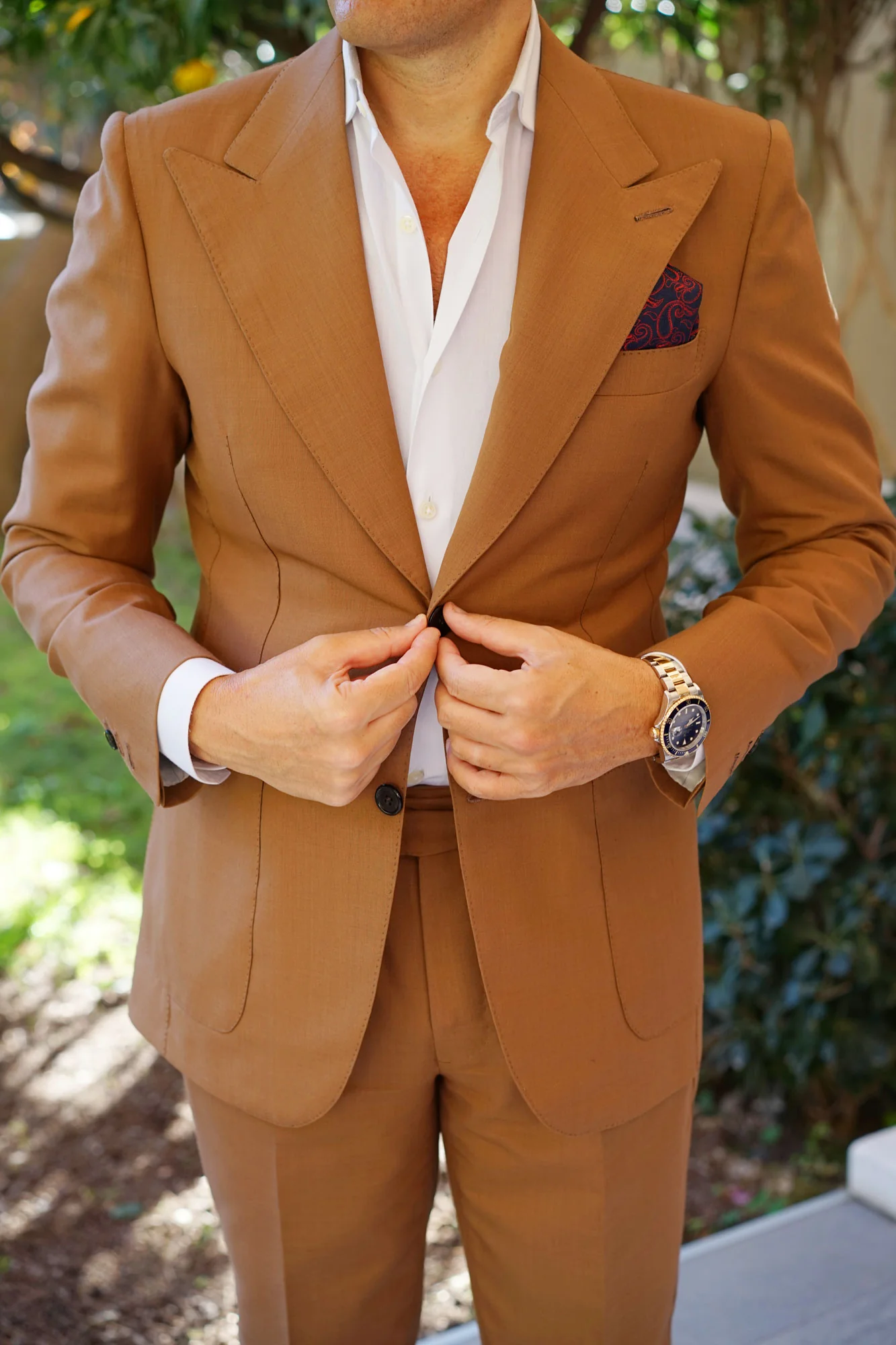 Yazd Red Paisley Pocket Square - Image 7