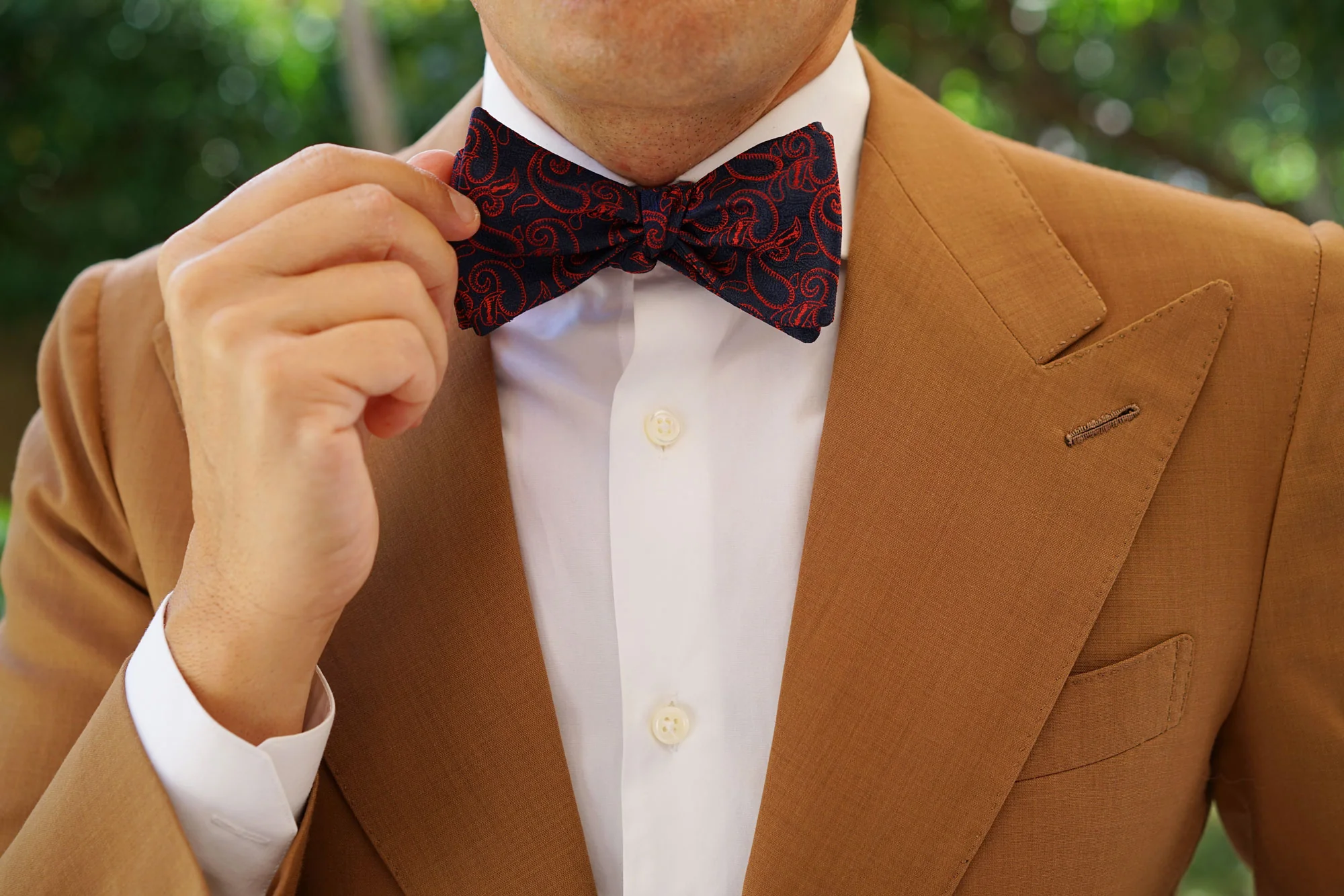 Yazd Red Paisley Self Bow Tie - Image 7