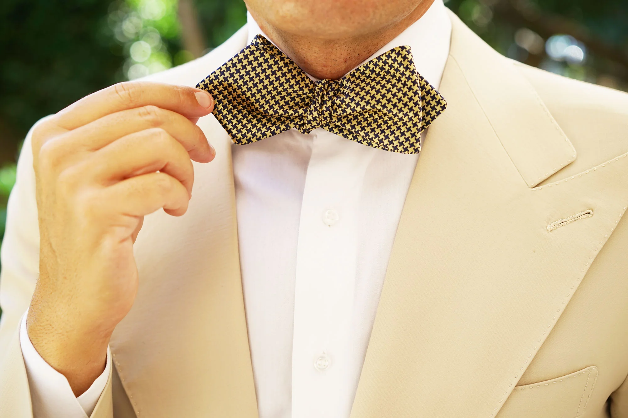Yellow Houndstooth Diamond Self Bow Tie - Image 9