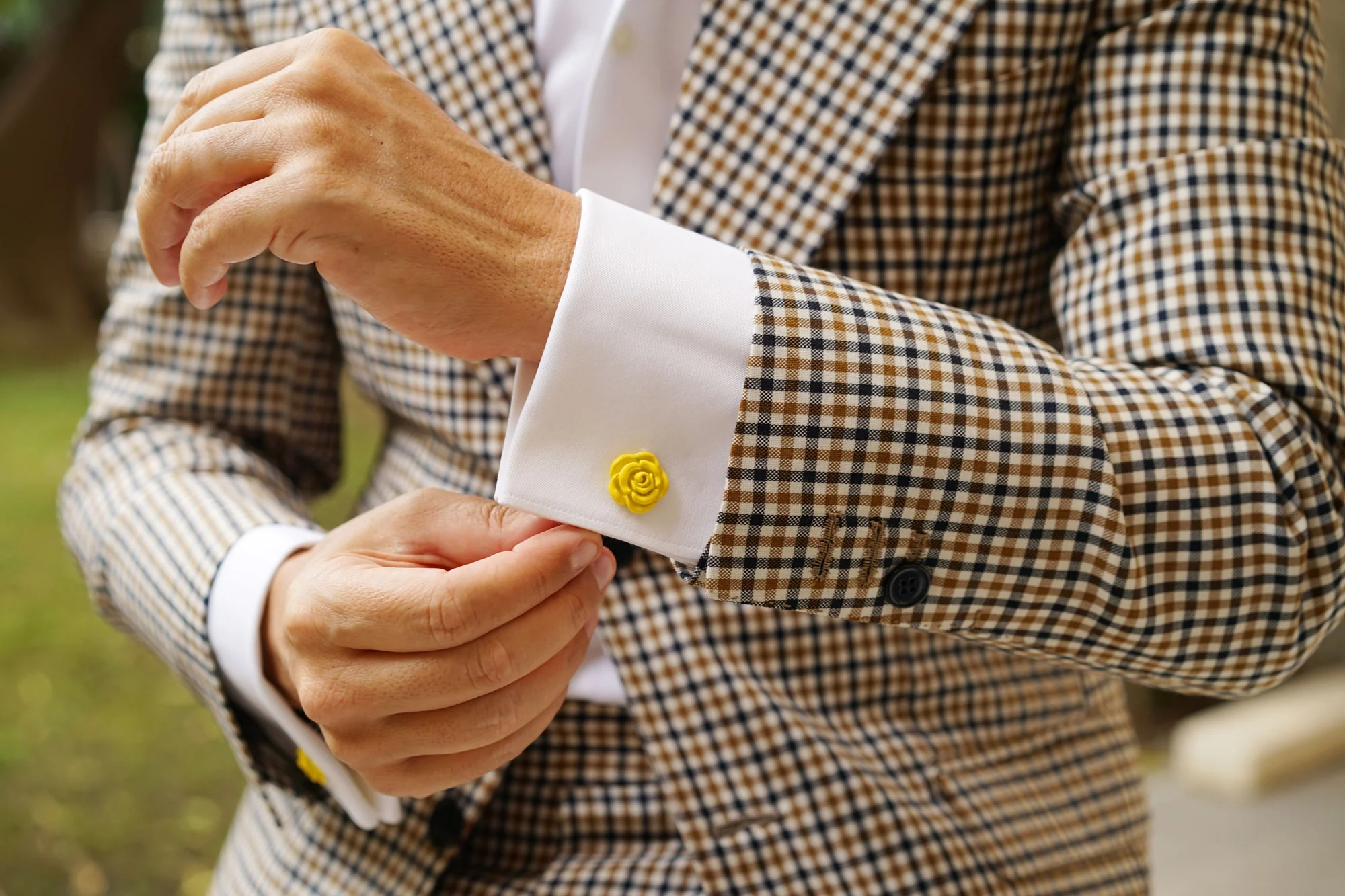 Yellow Rose Metal Cufflinks - Image 5